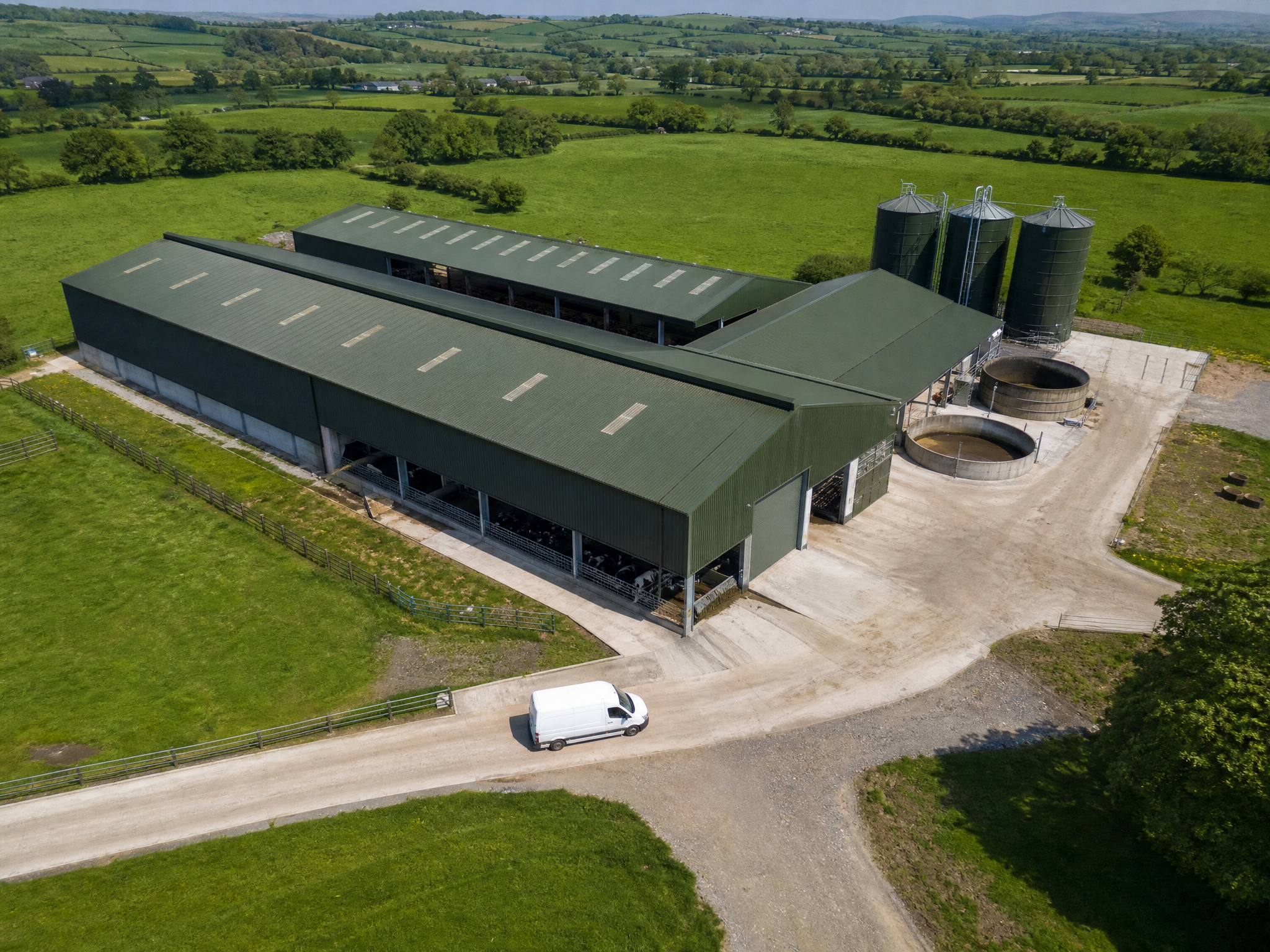 Dairy complex – coated roof & walls