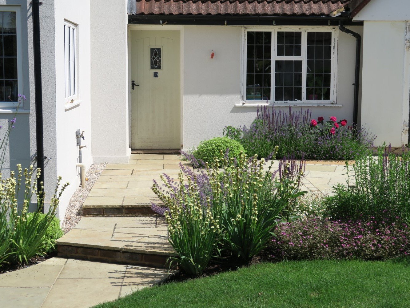 Front garden landscaping