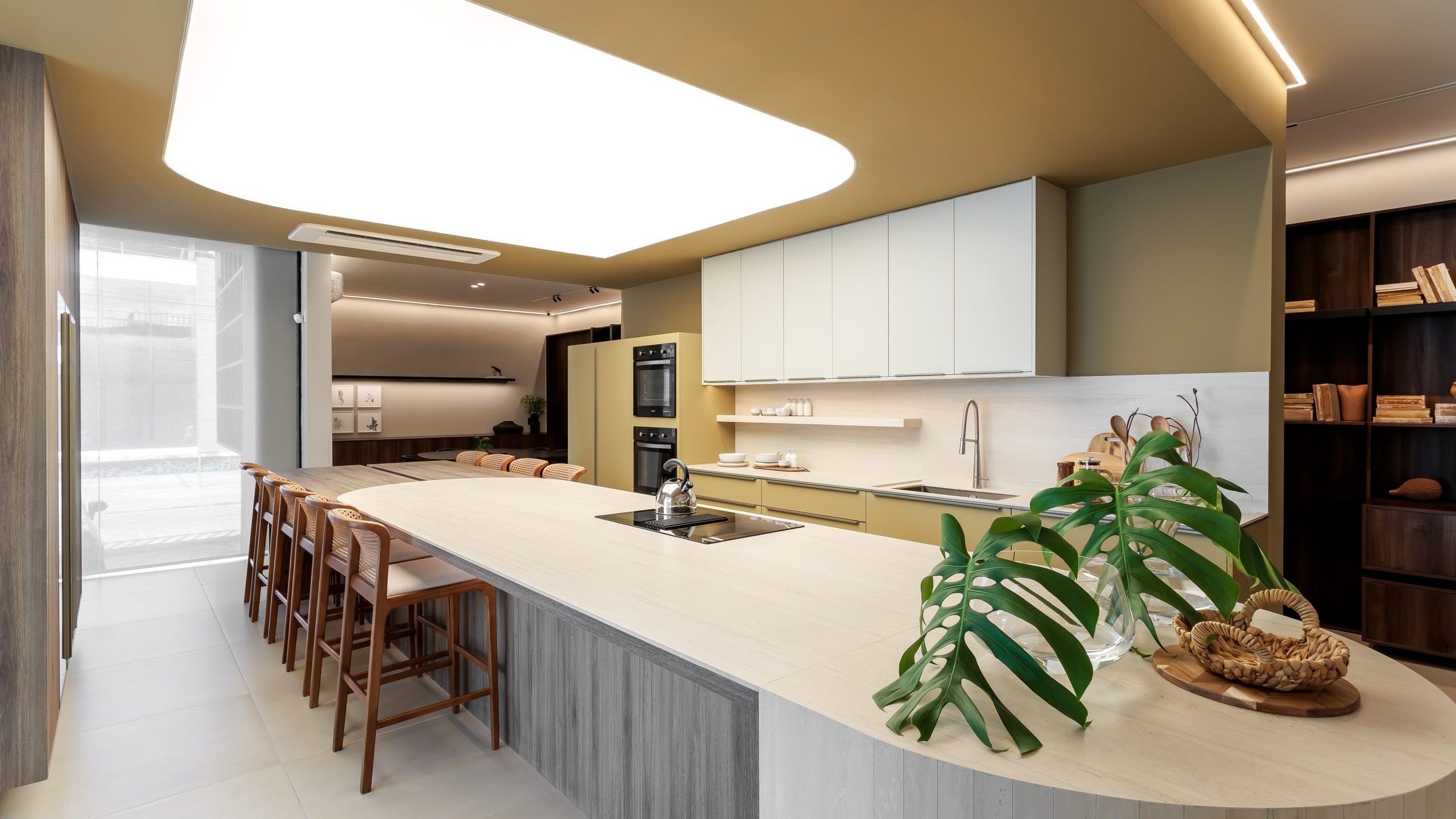 Cozinha gourmet com acabamentos premium