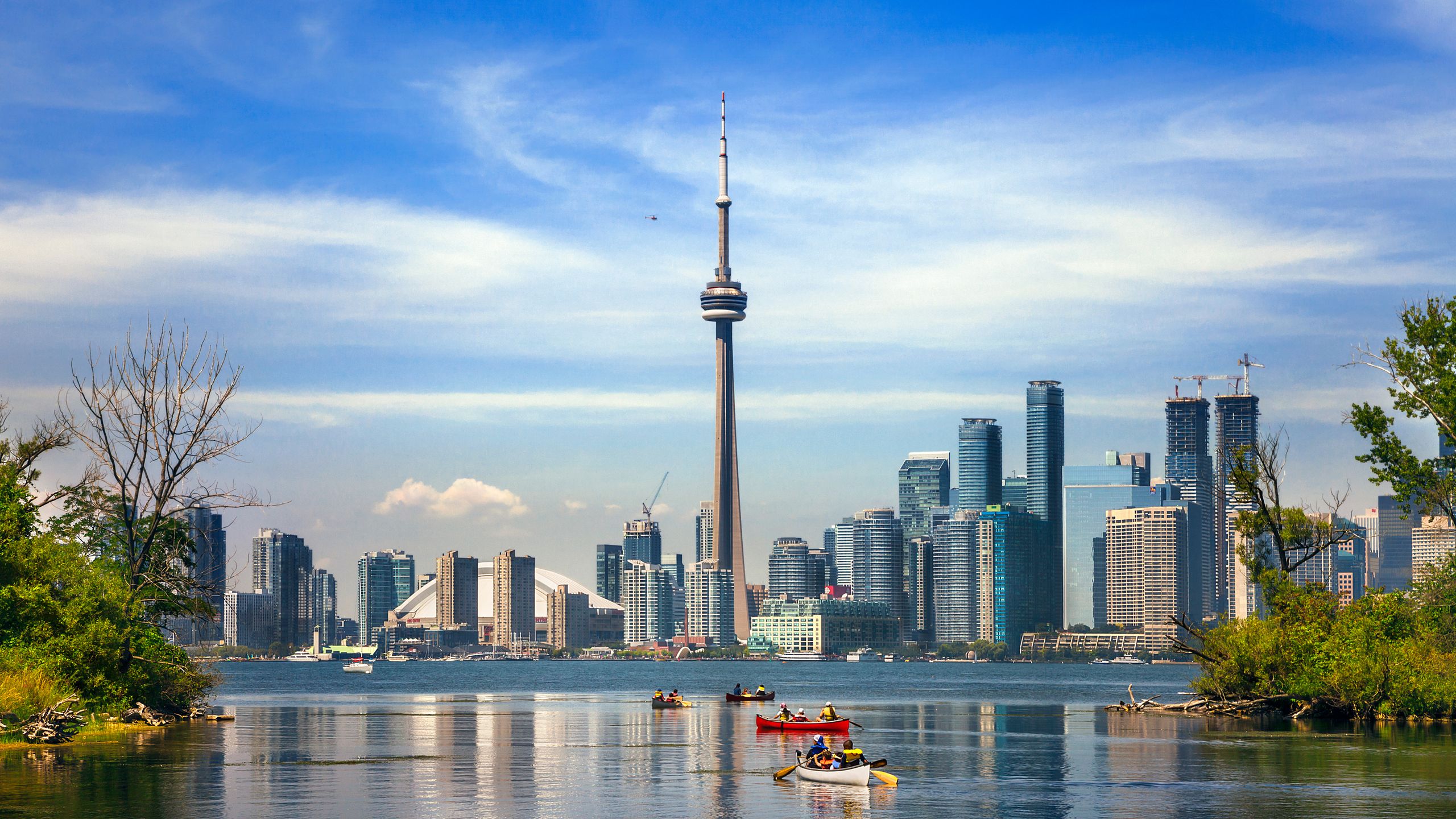 Downtown Toronto skyline with CN Tower and urban core