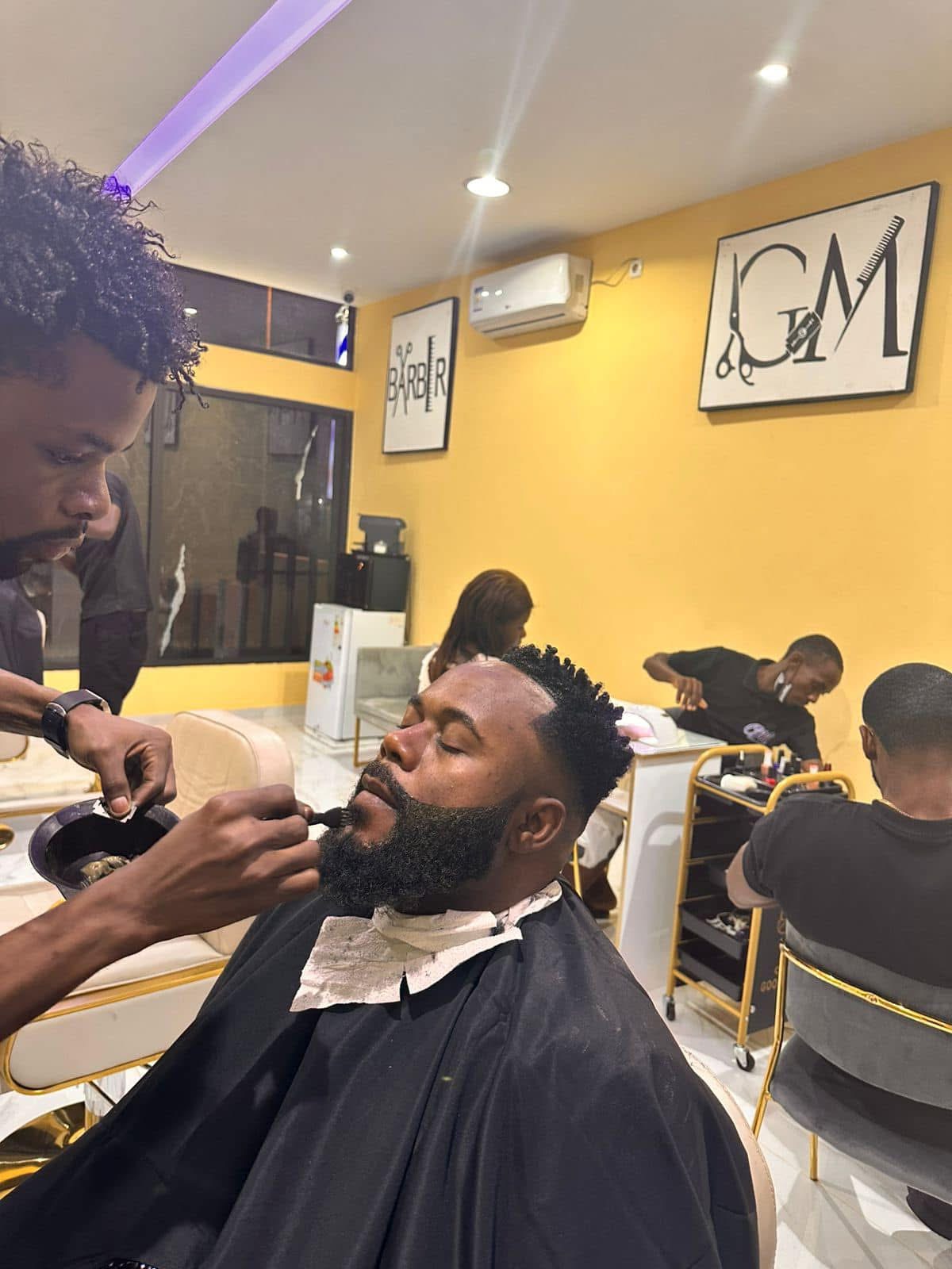 Aparar a barba