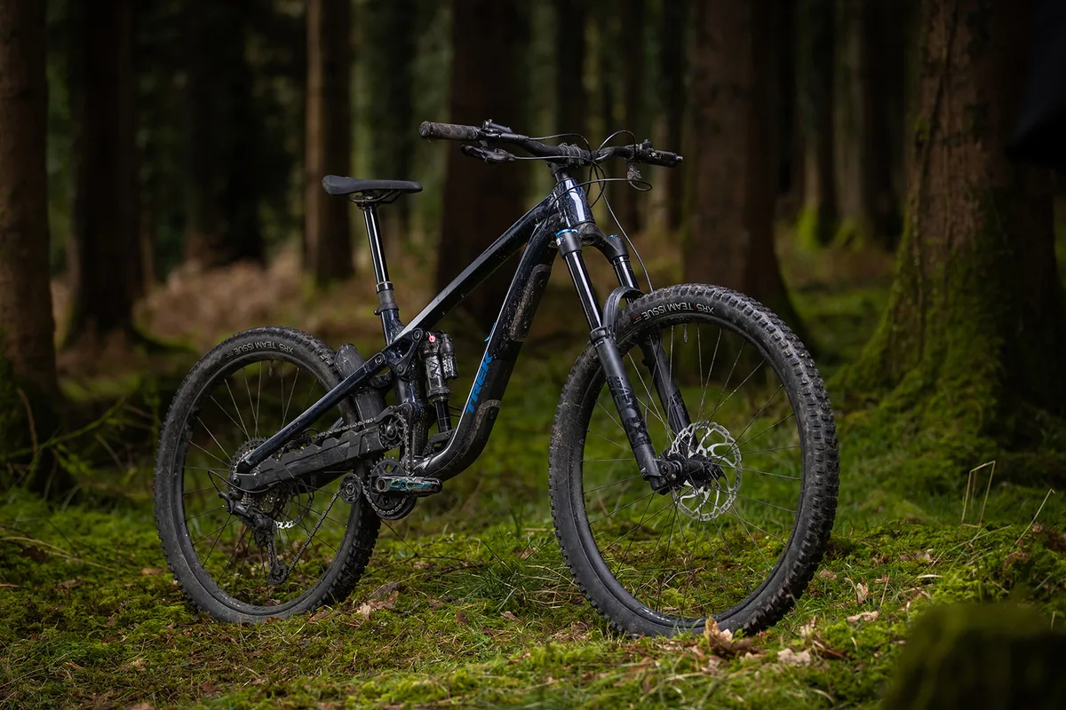 Trek Slash 8 Gen 6 4