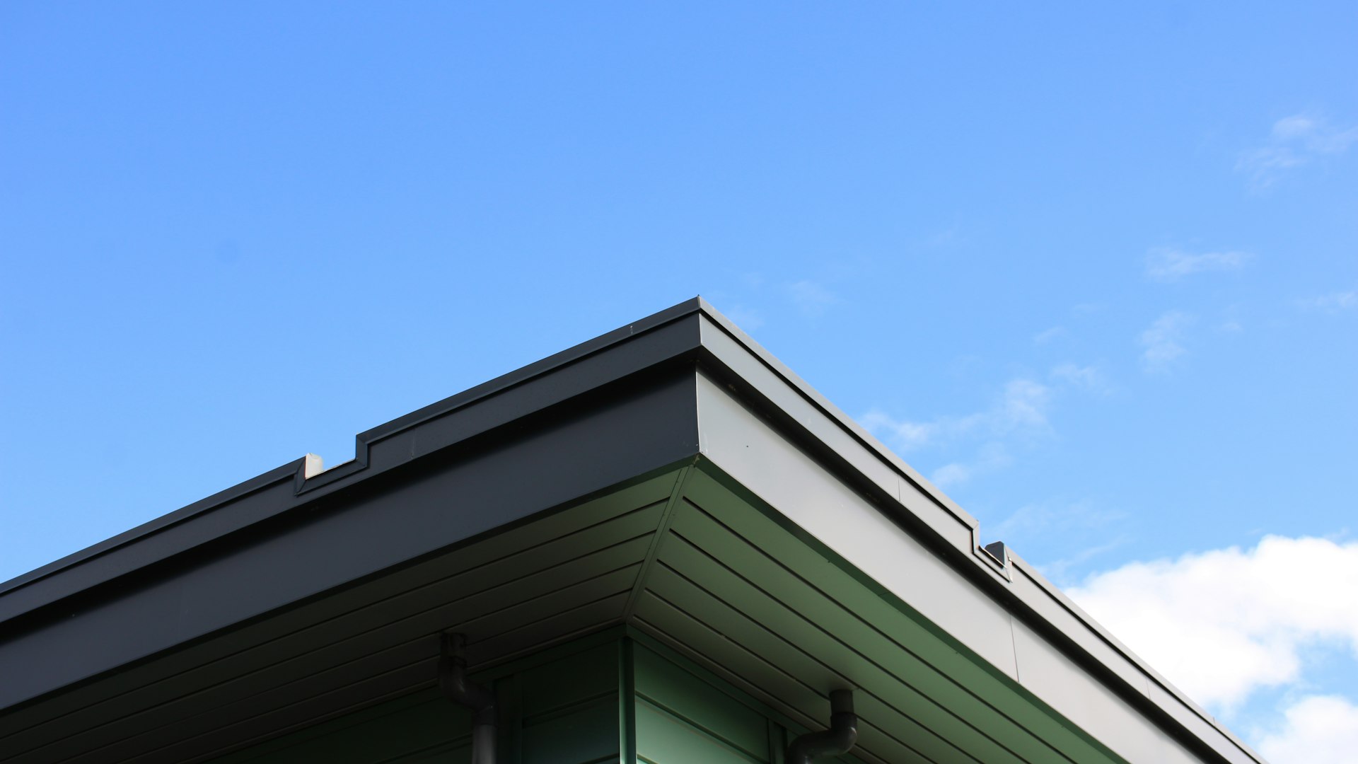 Guttering & Fascias work by AS Roofing - image 5