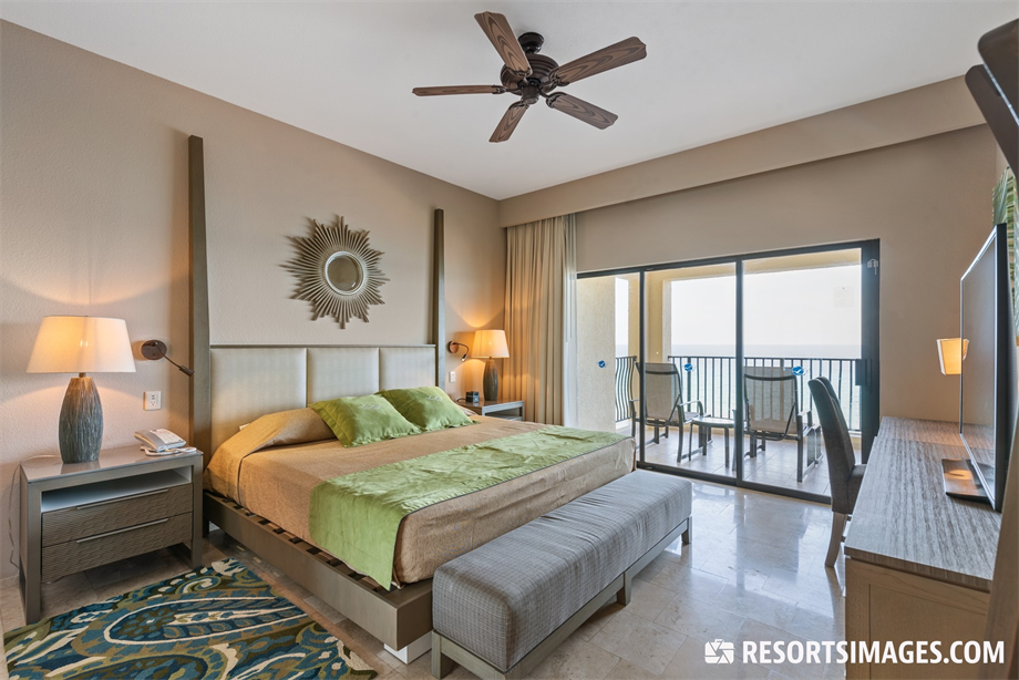 Royal Sands Cancun II — 2BR Lockout, Week 13, Pool & Ocean View RTU