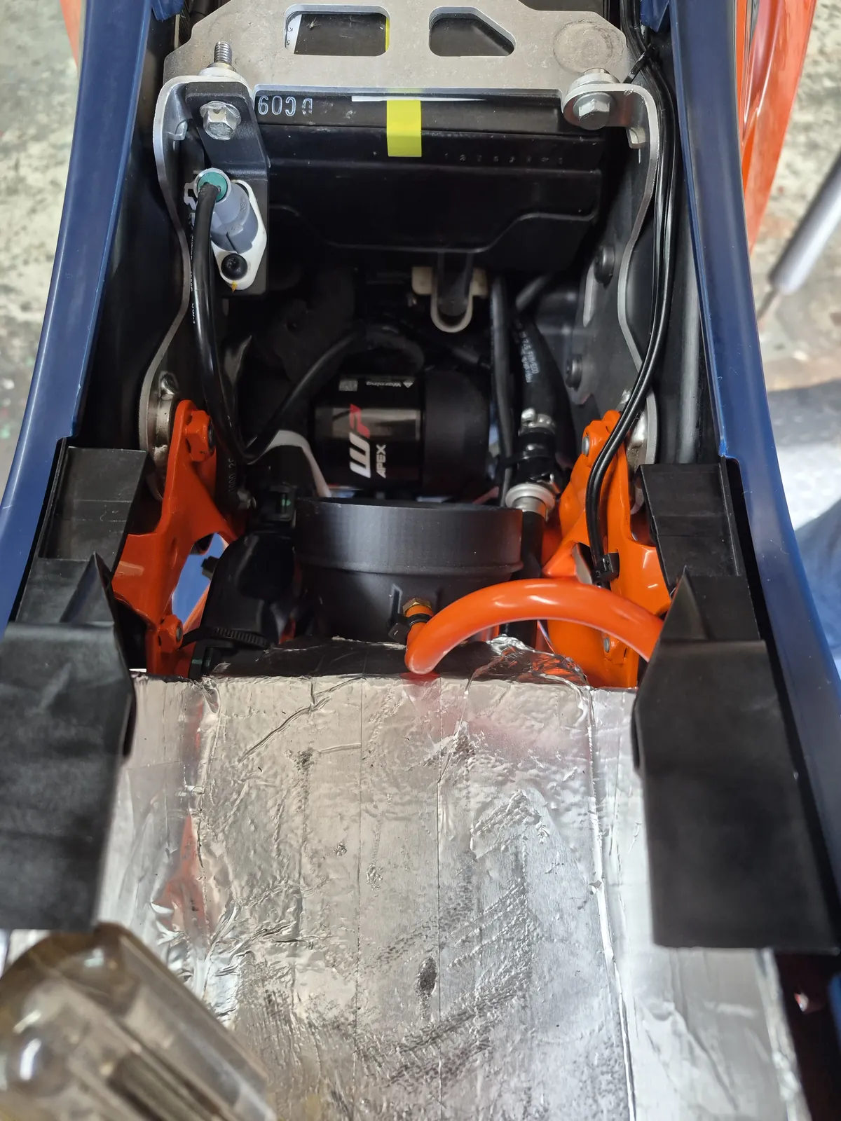 JB 2026 intake with the filter off, showing the adapter