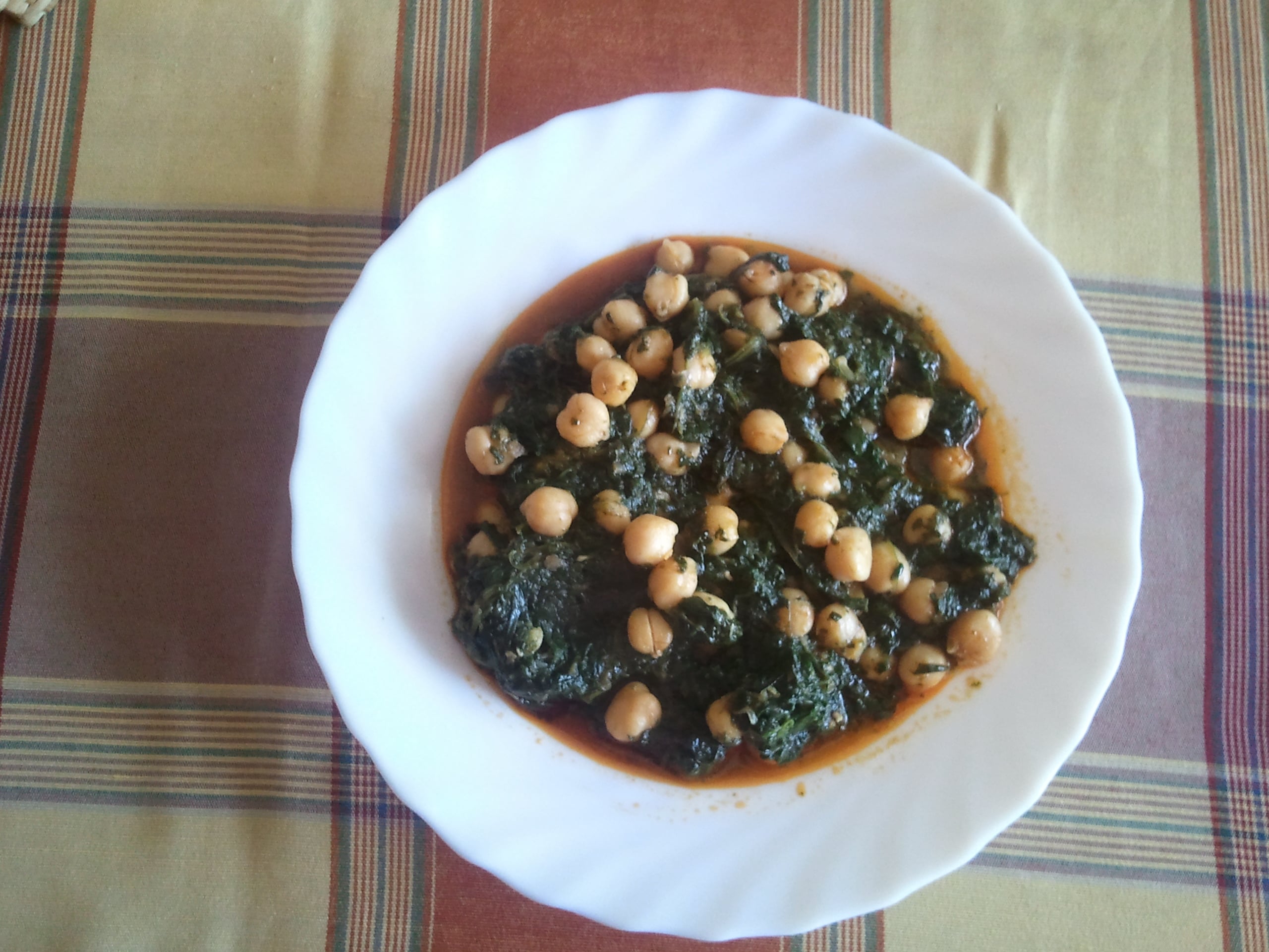 Spanish Garbanzos con Espinacas