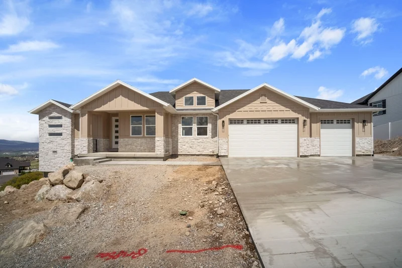 Custom Utah Valley Estate - After