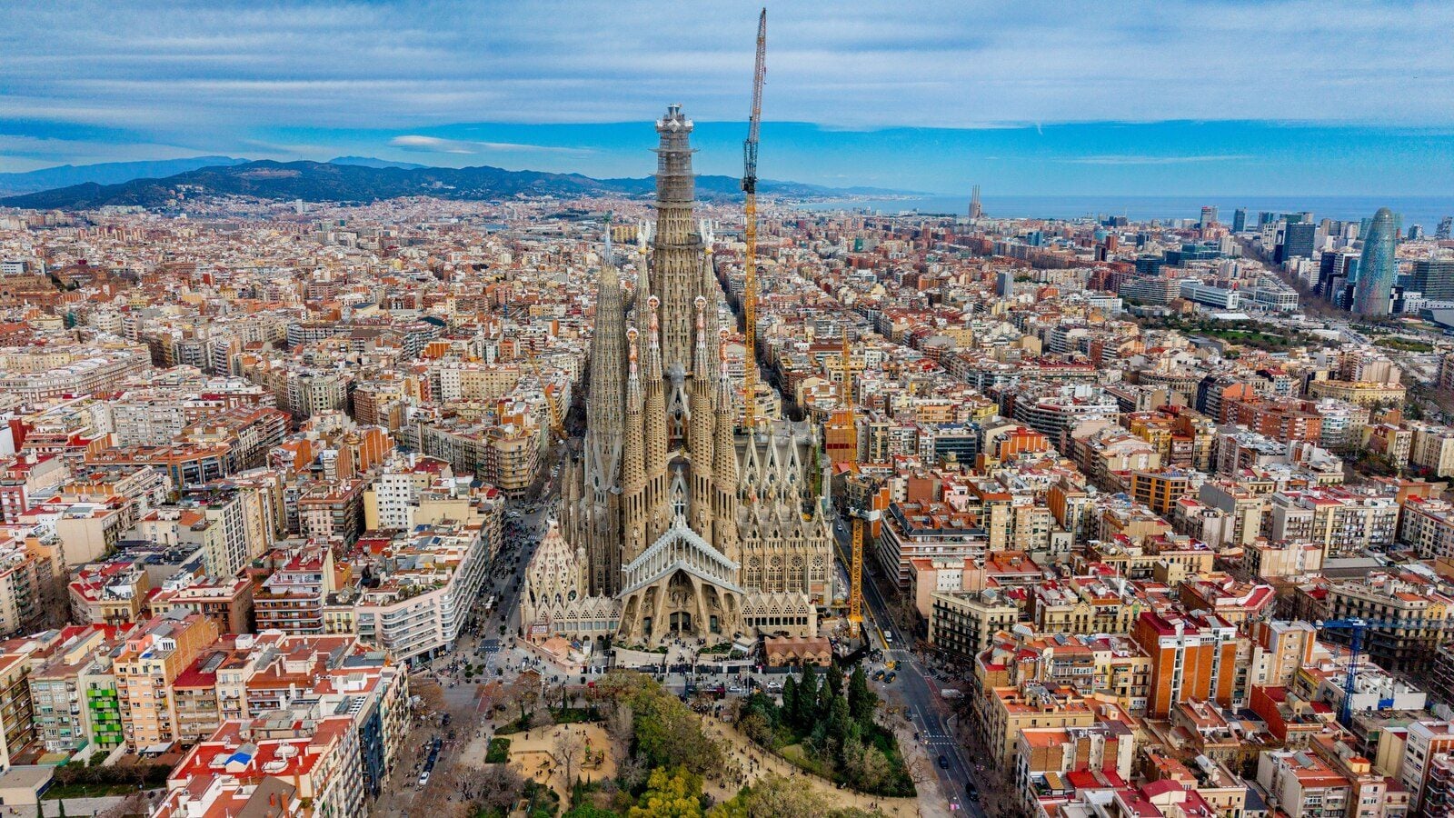 Vue de Barcelone et de la Sagrada Família