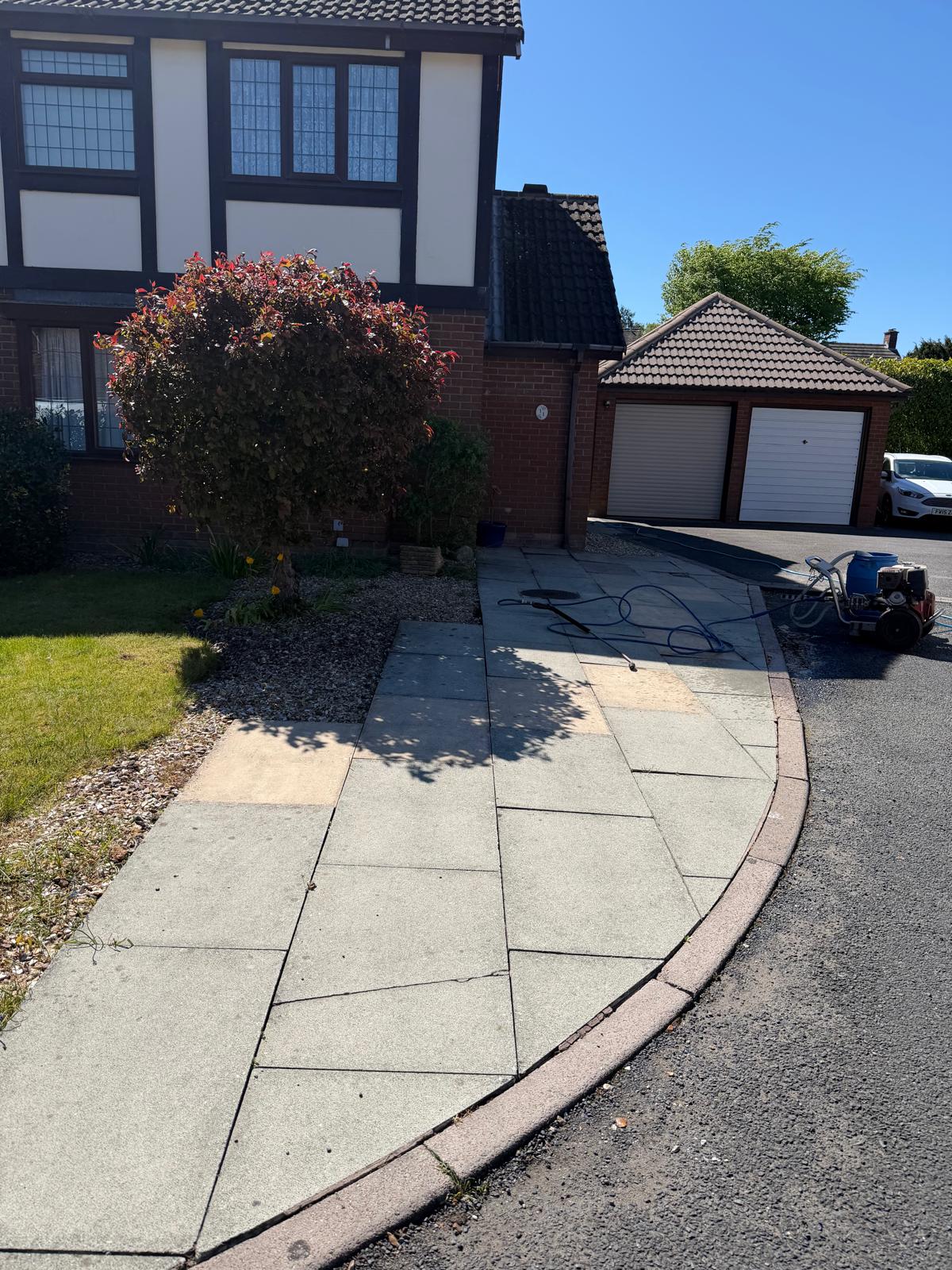 Driveway after cleaning - surface fully restored