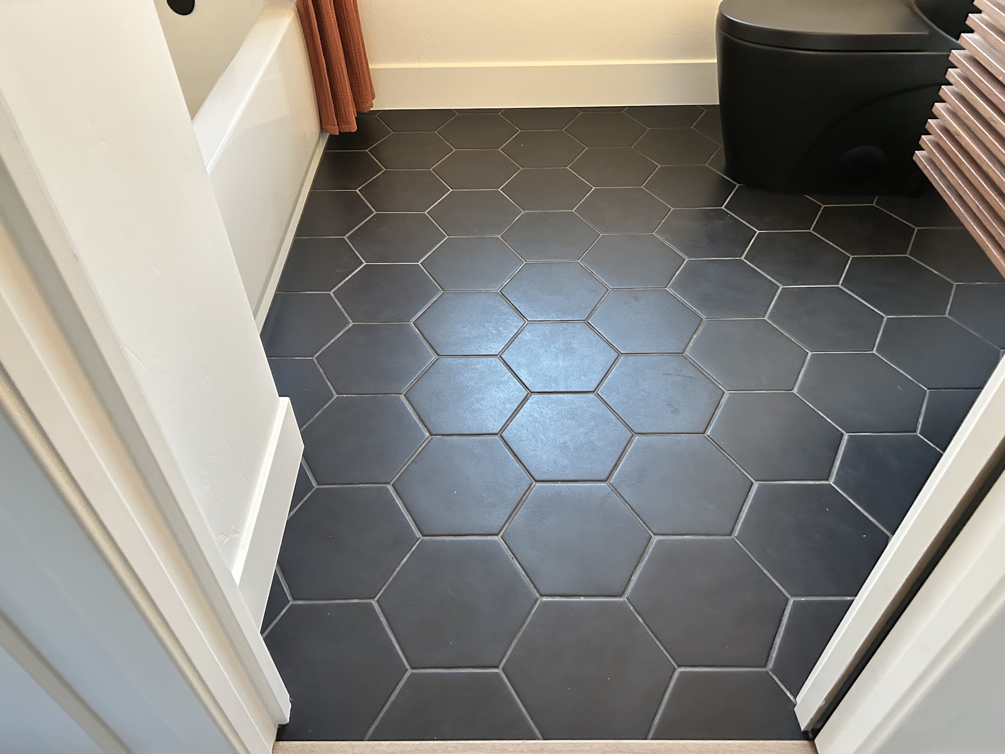 Professional tile craftsmanship Shasta County CA