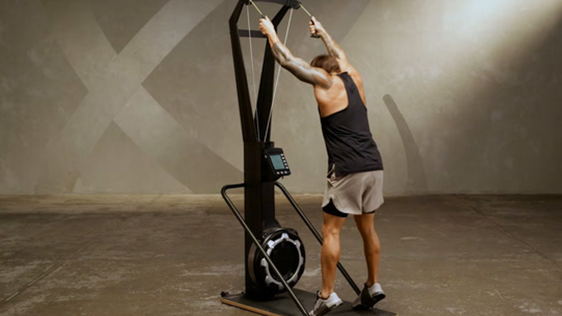 HYROX SkiErg training station