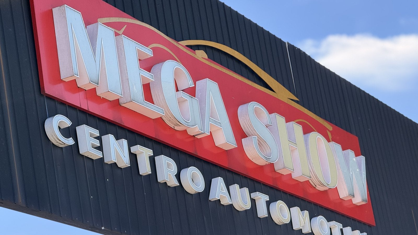 Fachada MegaShow São Braz