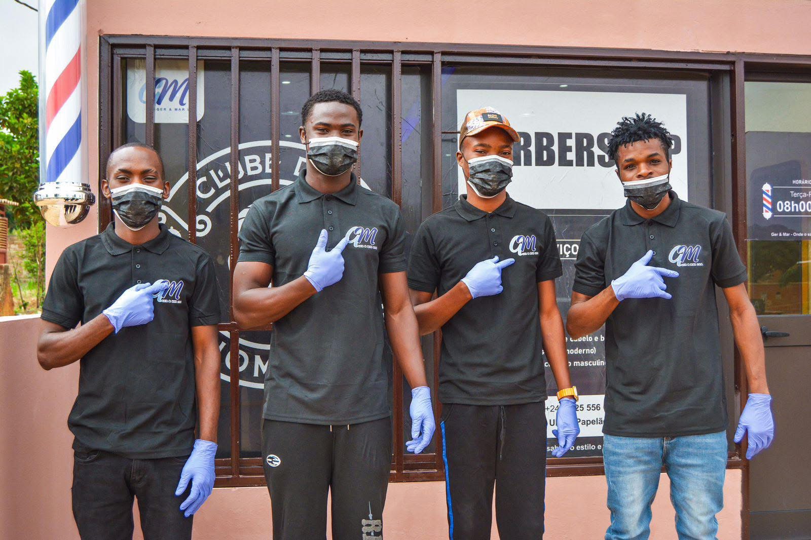 A nossa equipa de barbeiros