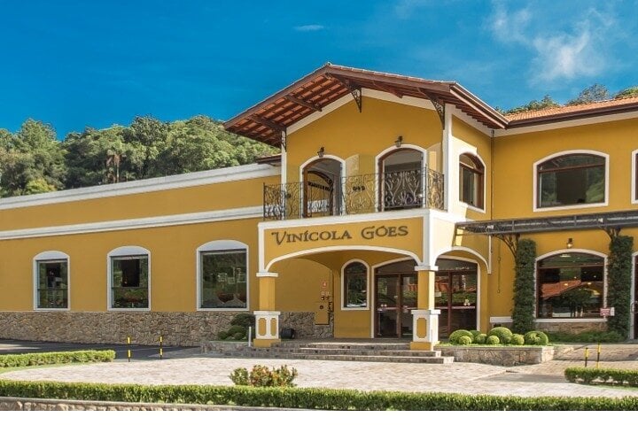 Visita à Vinícola São Roque