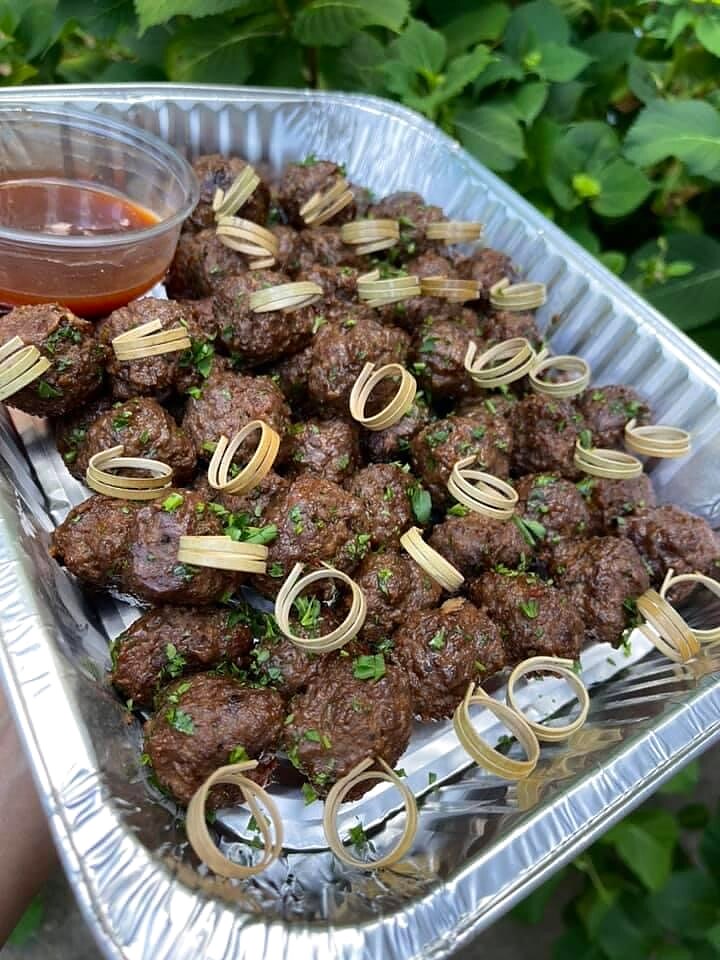 Herb-Seasoned Beef Meatballs