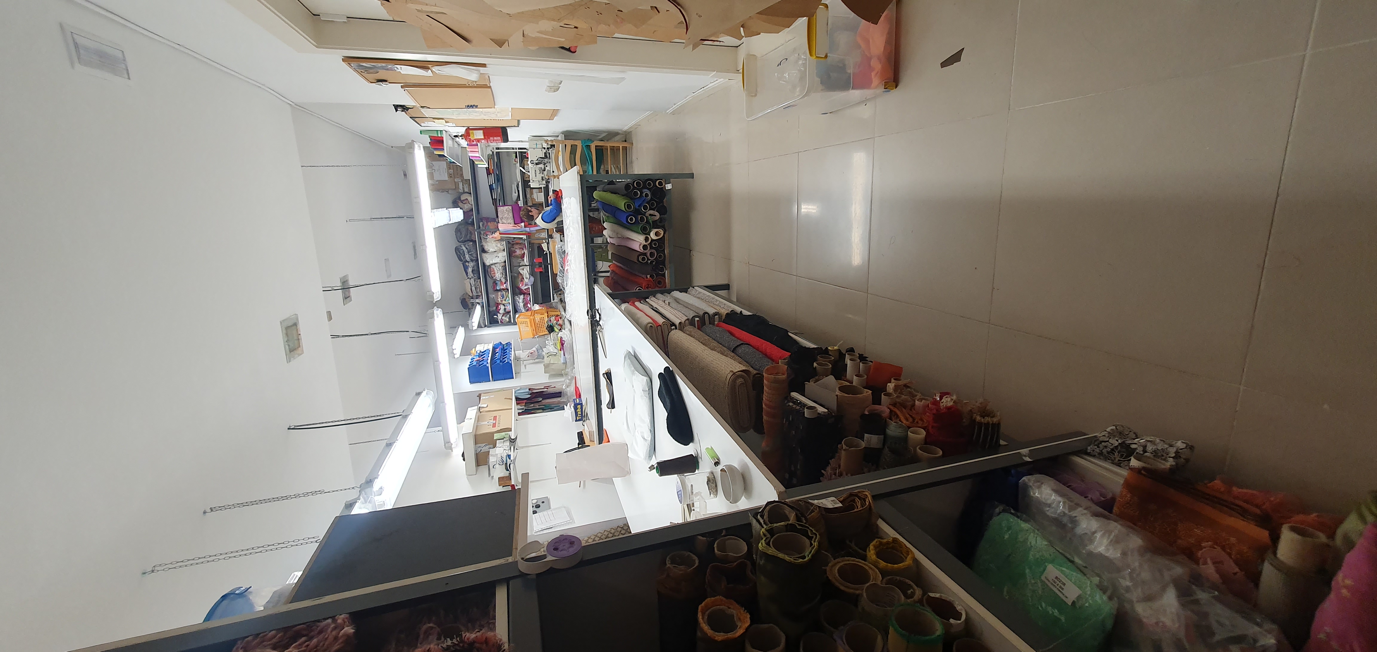 Interior atelier Carlos Martinez Costura