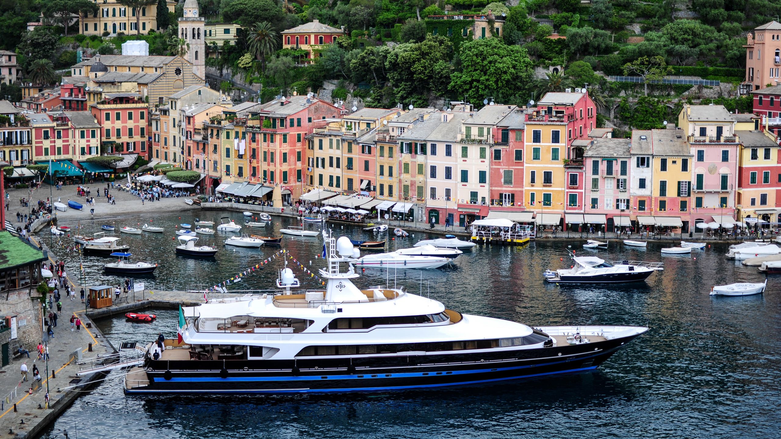 Harbour Heights - Elevated waterfront living with panoramic views