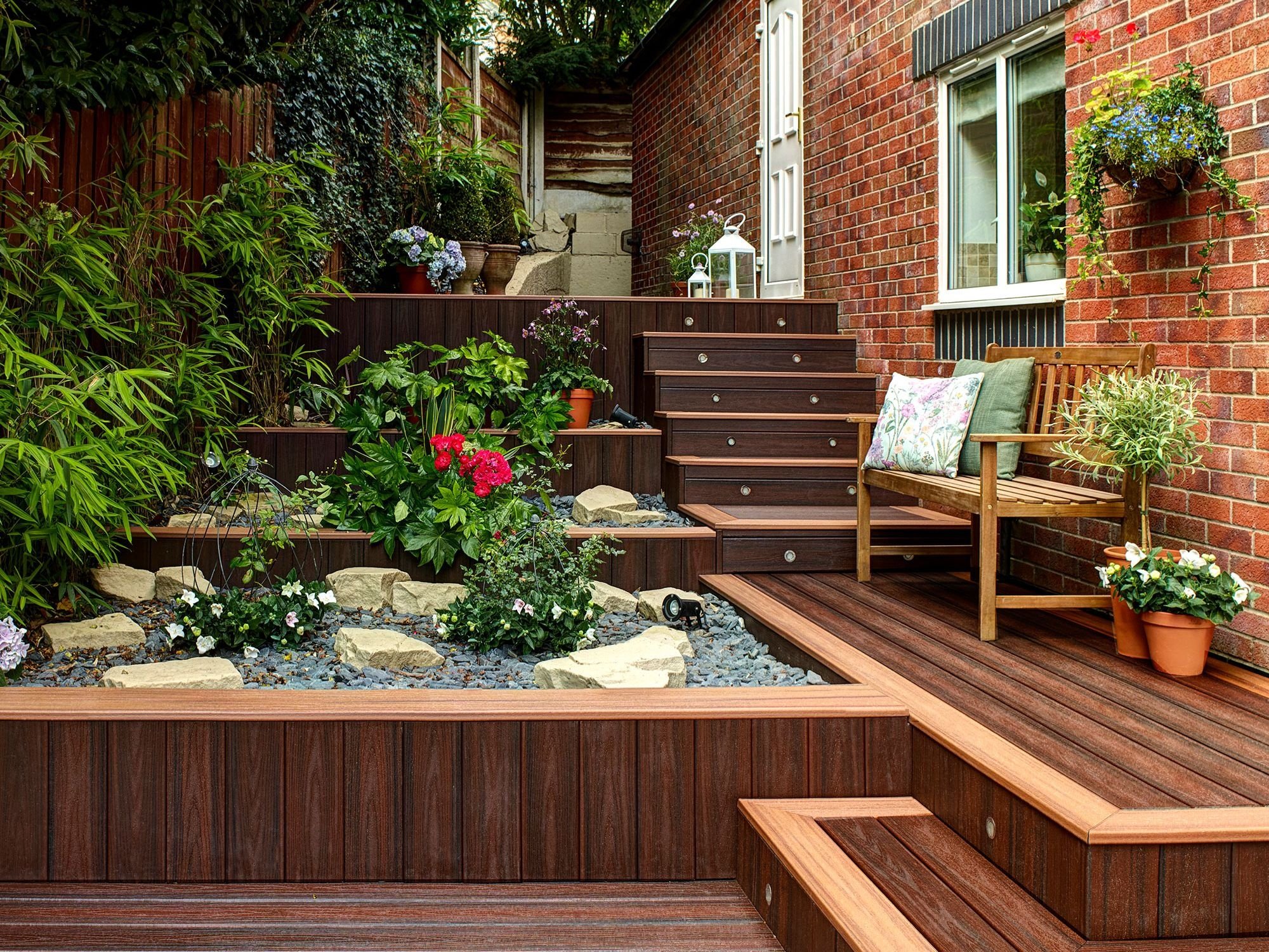 Beautiful composite decking transformation in Warwickshire garden