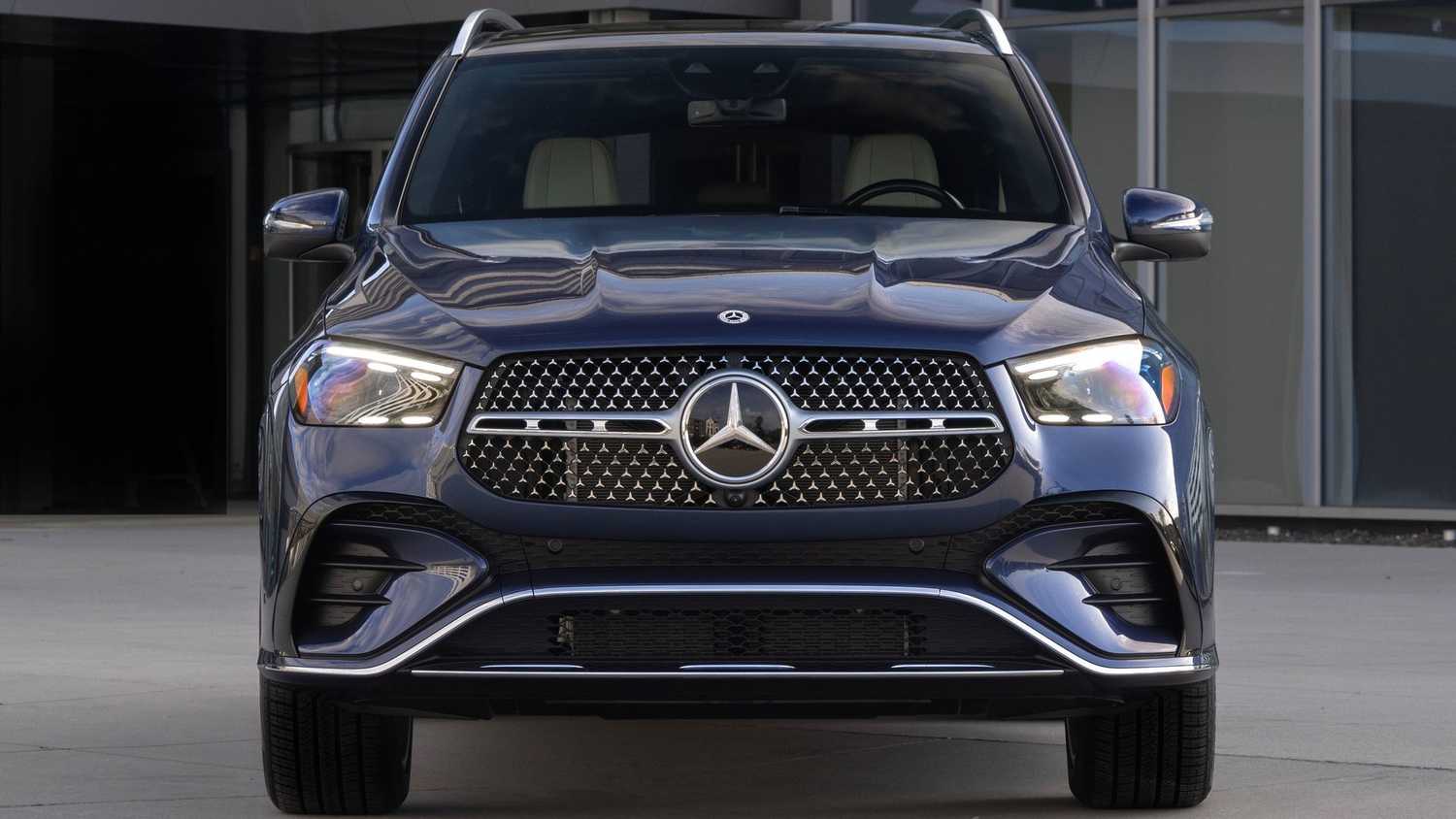 Mercedes-Benz GLE 2024 disponible para alquiler