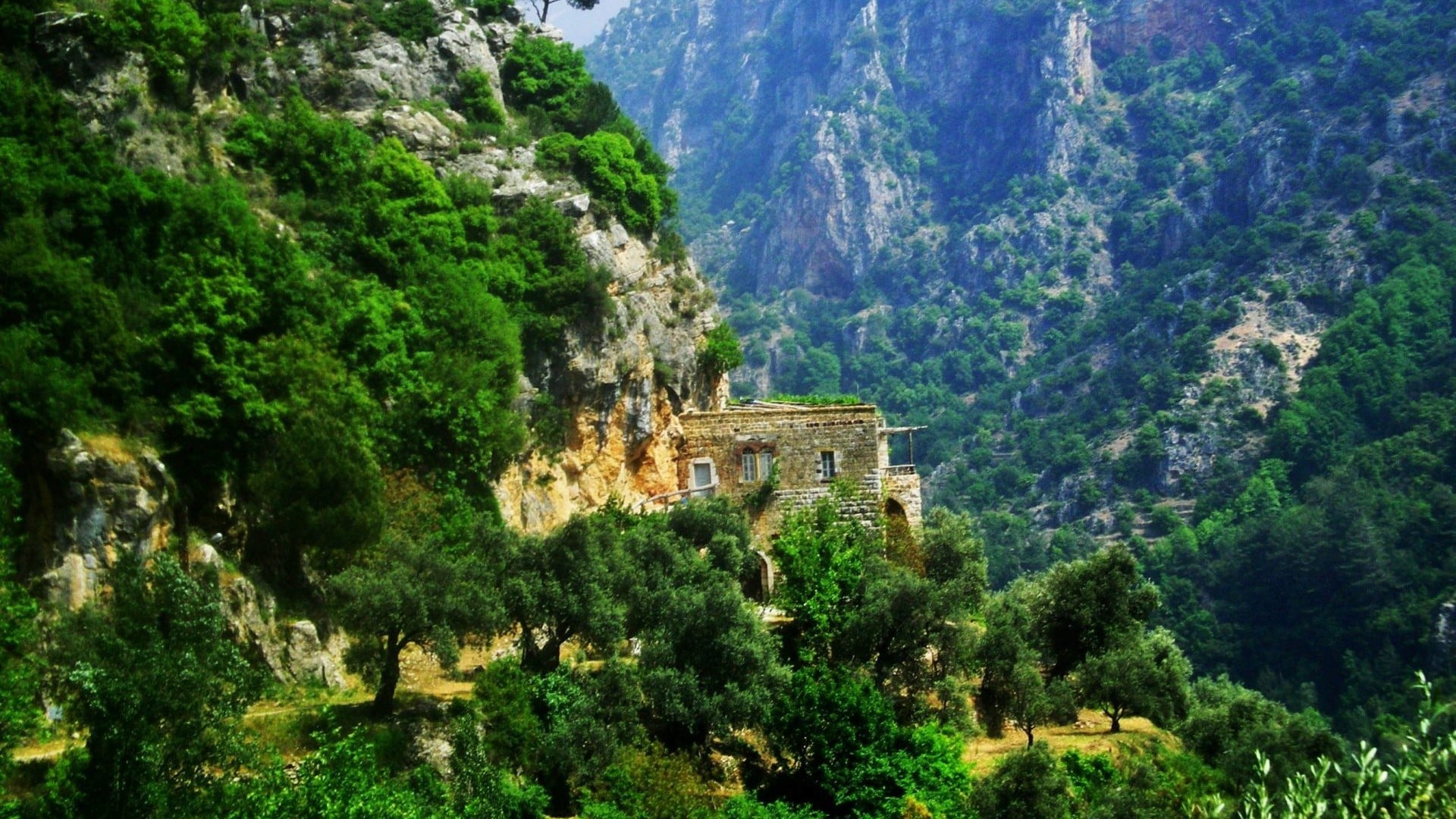 The Qadisha Valley near Kfarsghab