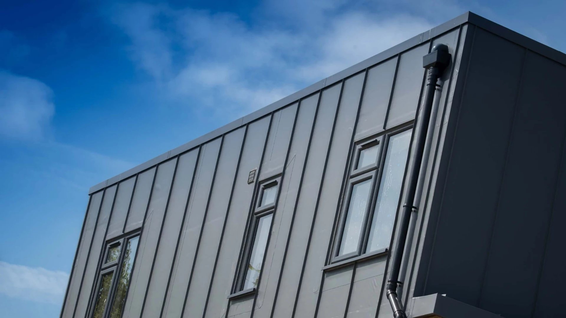 UK house featuring premium roofing materials and installation