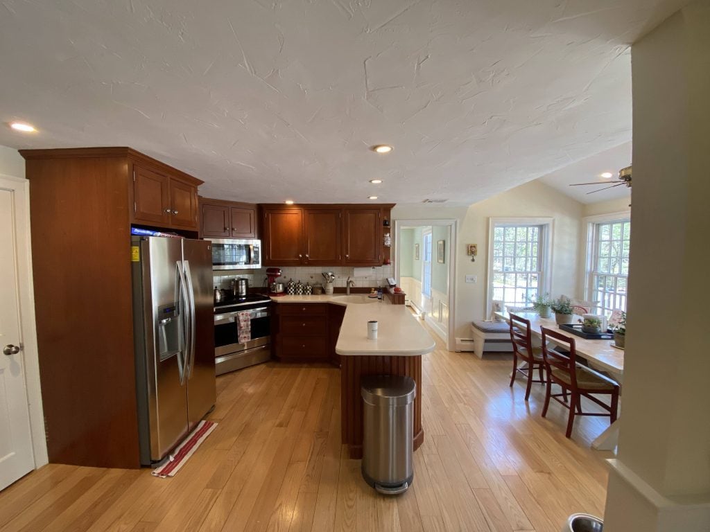 Kitchen before renovation