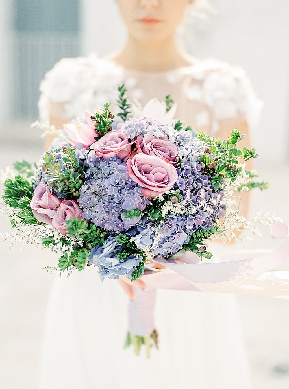 Beautiful Mediterranean bridal bouquet with lavender and elegant florals