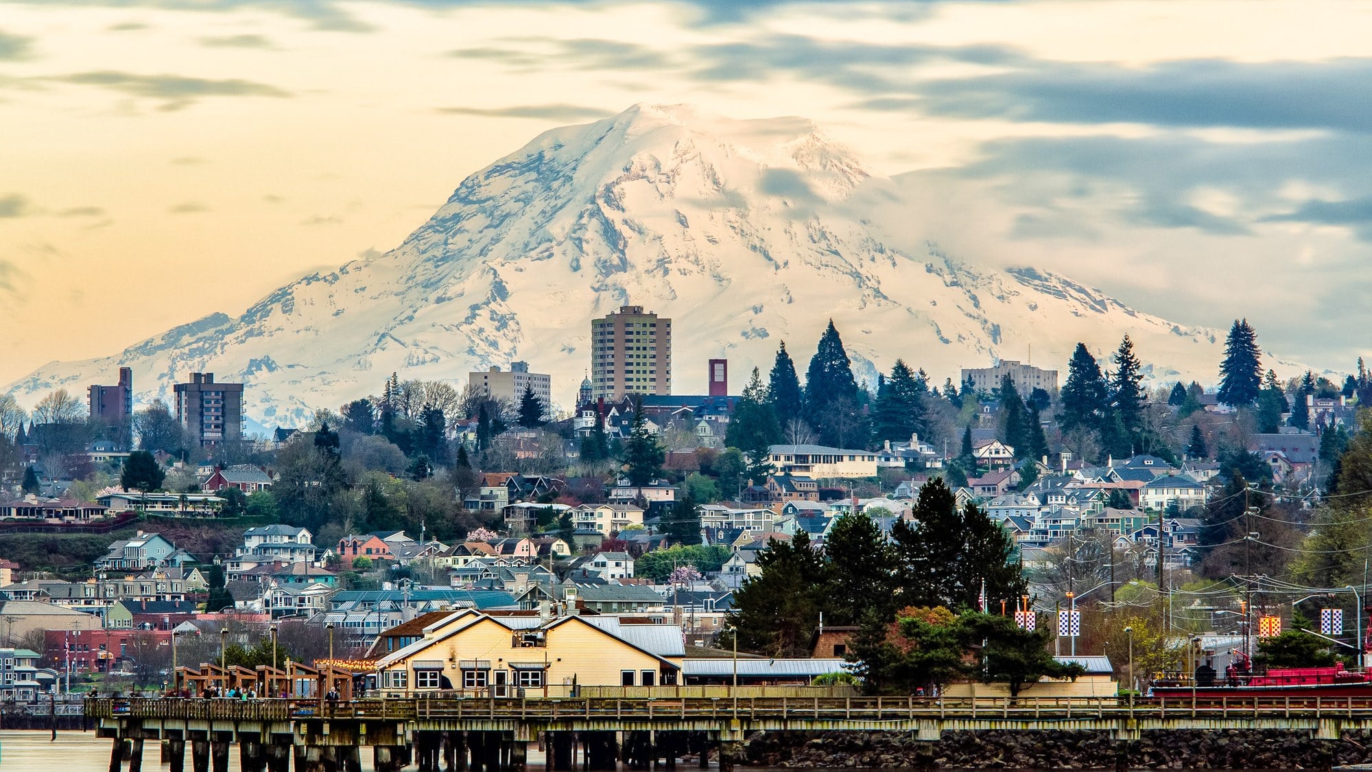 Tacoma, WA skyline with Mount Rainier in the background