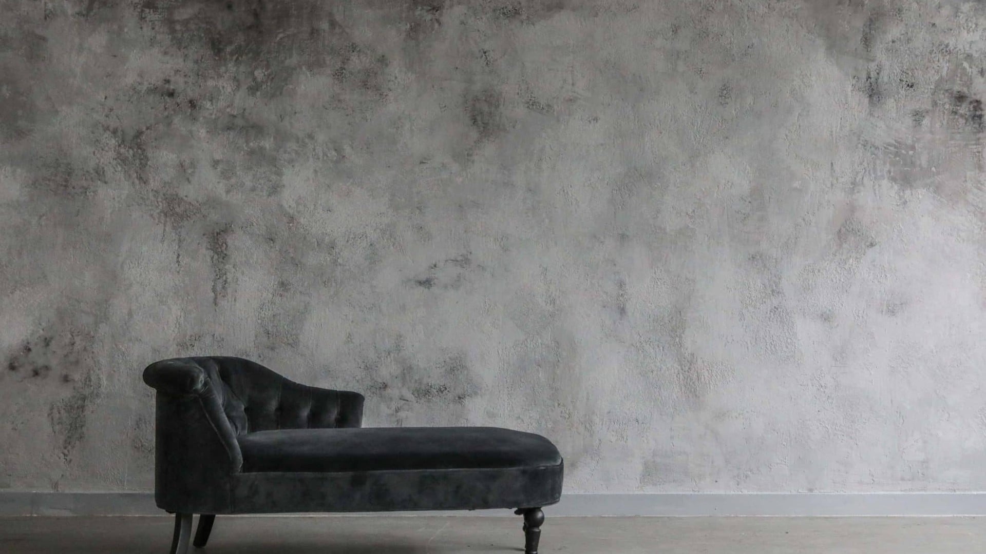 Polished Venetian plaster wall finish