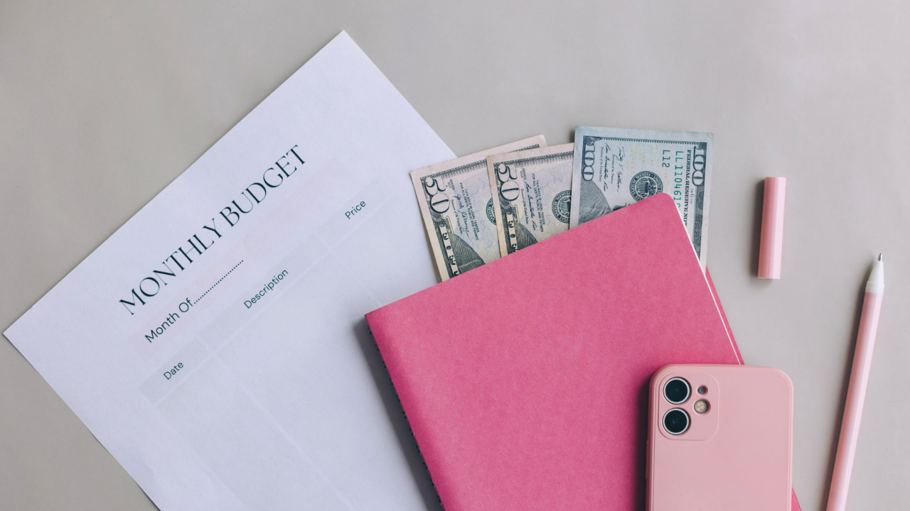 New Baby Checklist and Budget Planner