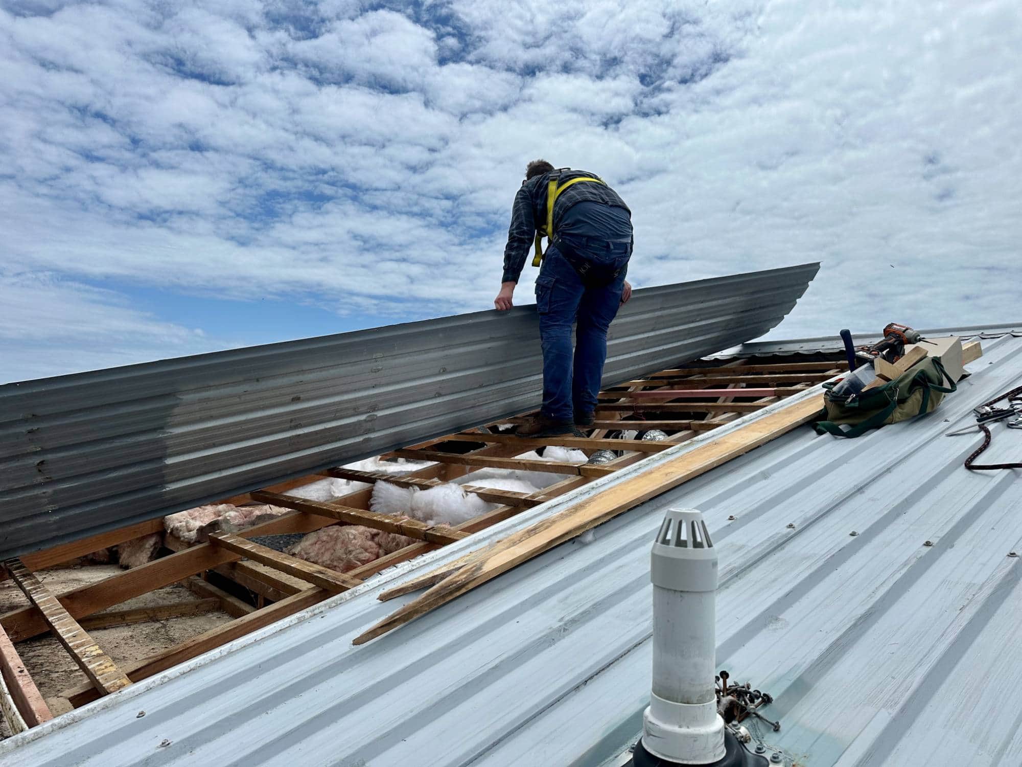 The Weather Right Home Improvements roofing team