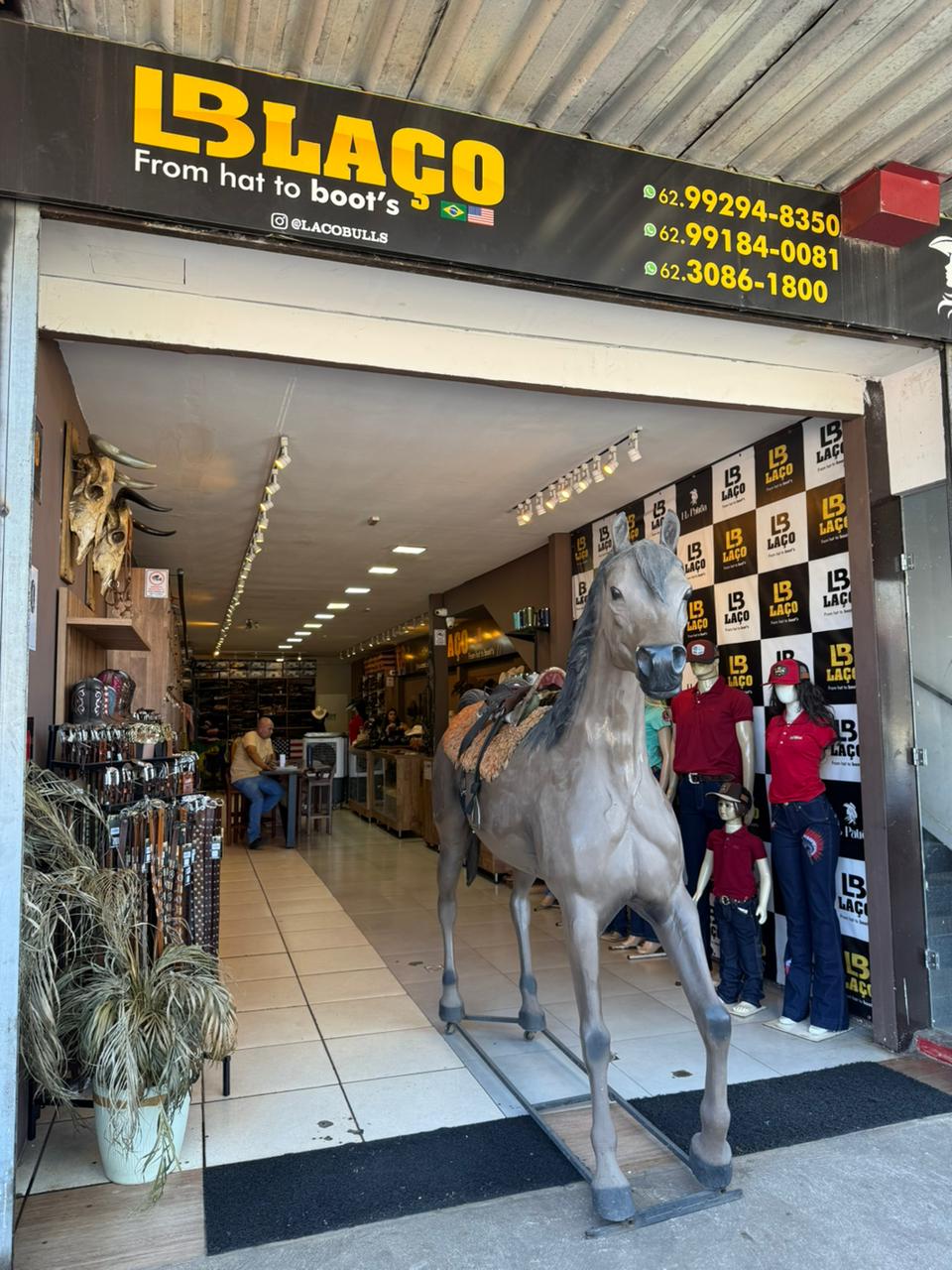 Fachada LB Laço Bulls