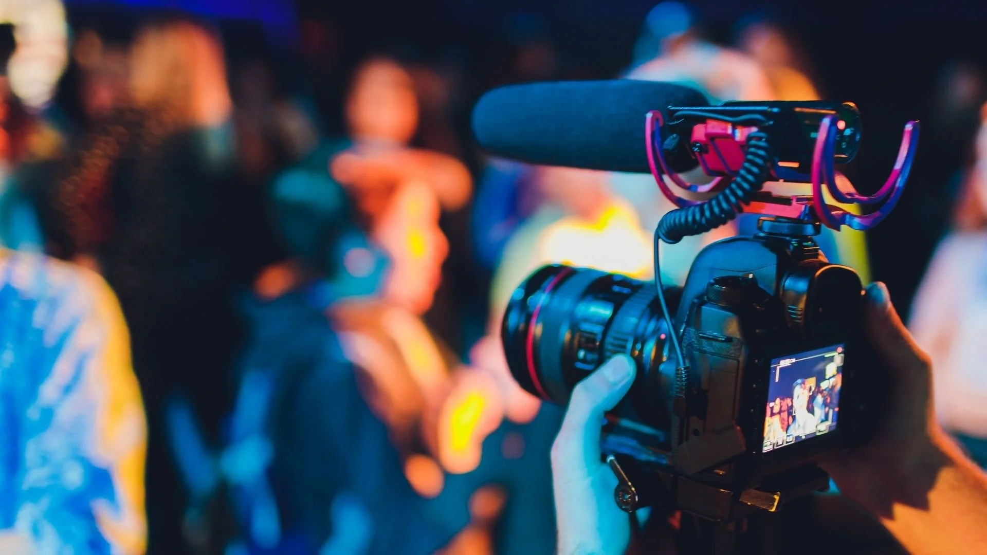 Fotógrafo profissional em ação