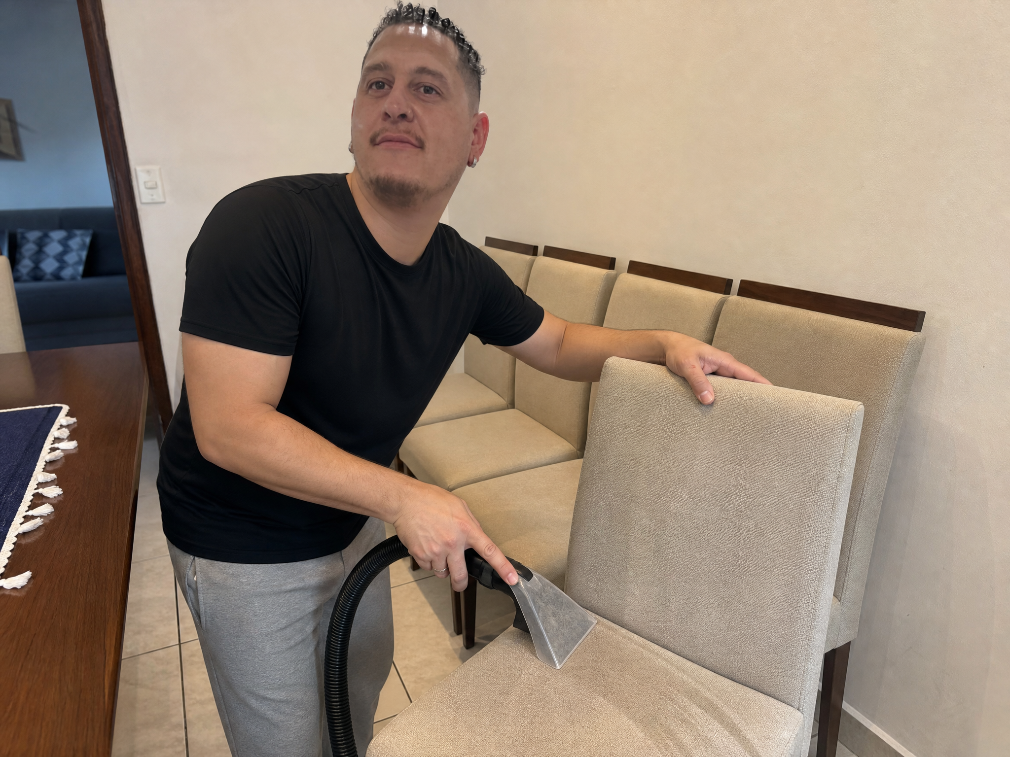 Poltronas e Cadeiras
