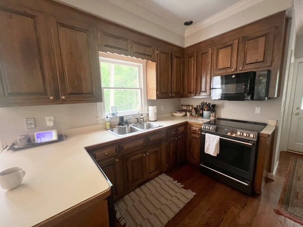Kitchen before renovation