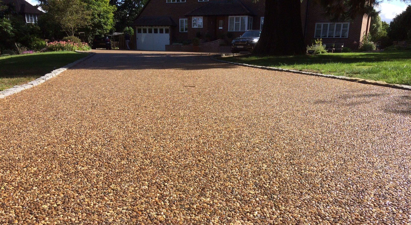 Rustic oak resin bound residential driveway