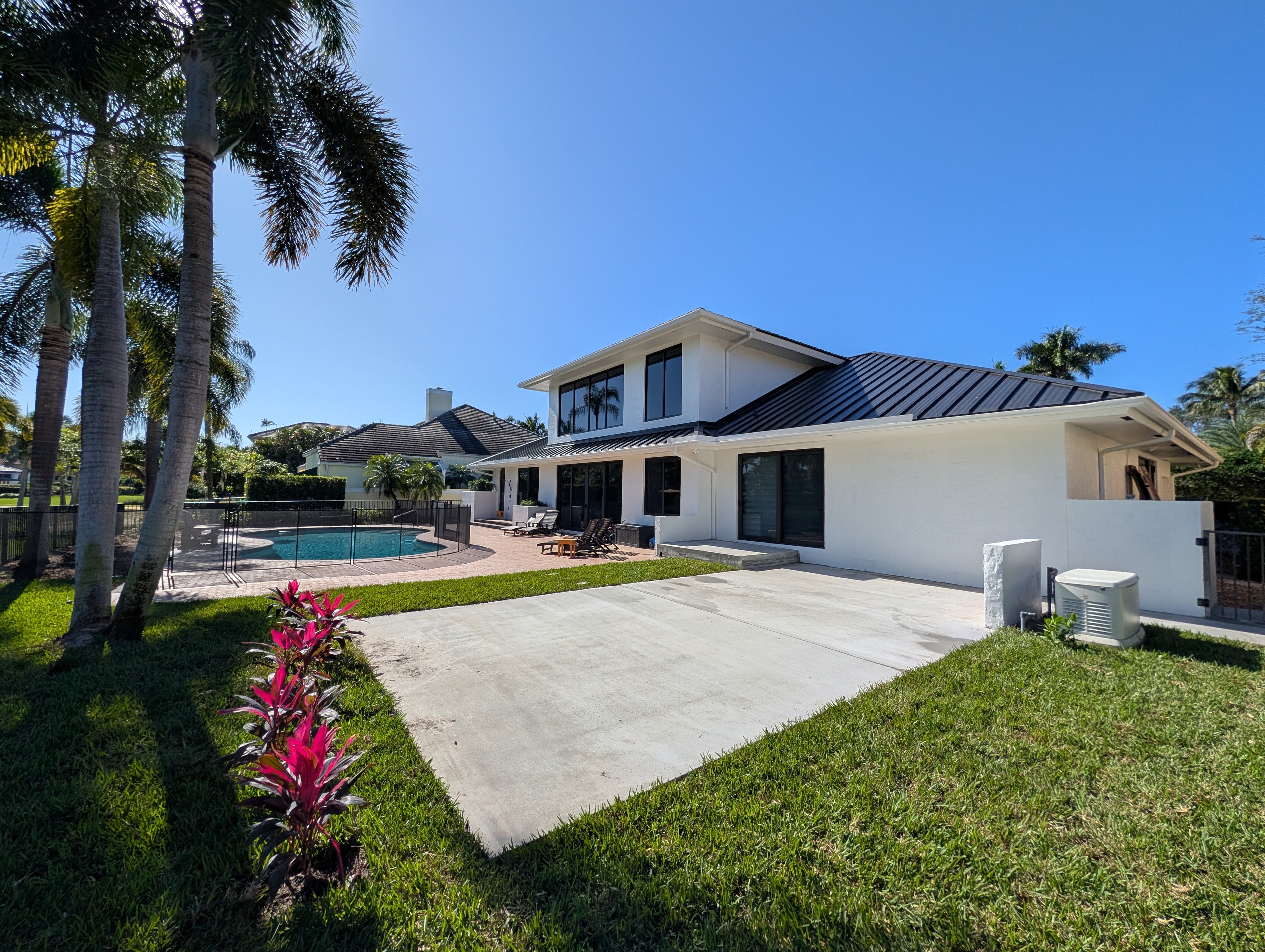 21312 Greenwood Ct - Luxury Golf Course Estate