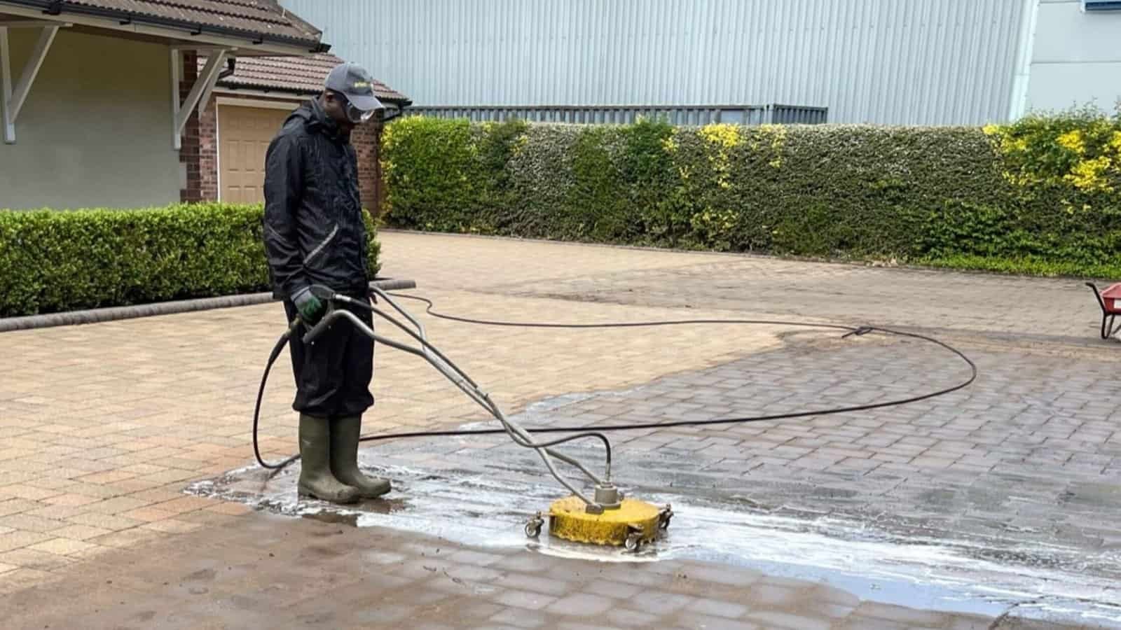 Patio deep clean – Eccles