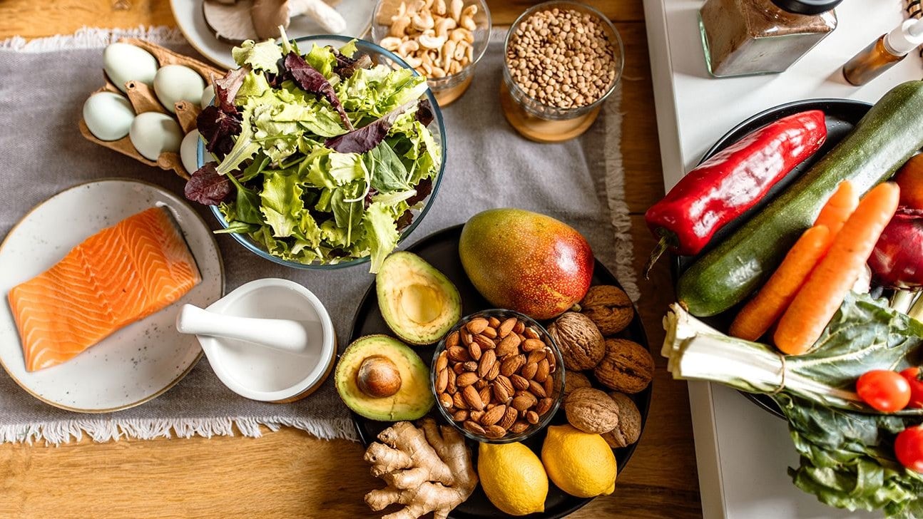 Los mejores alimentos para bajar de peso en 2025