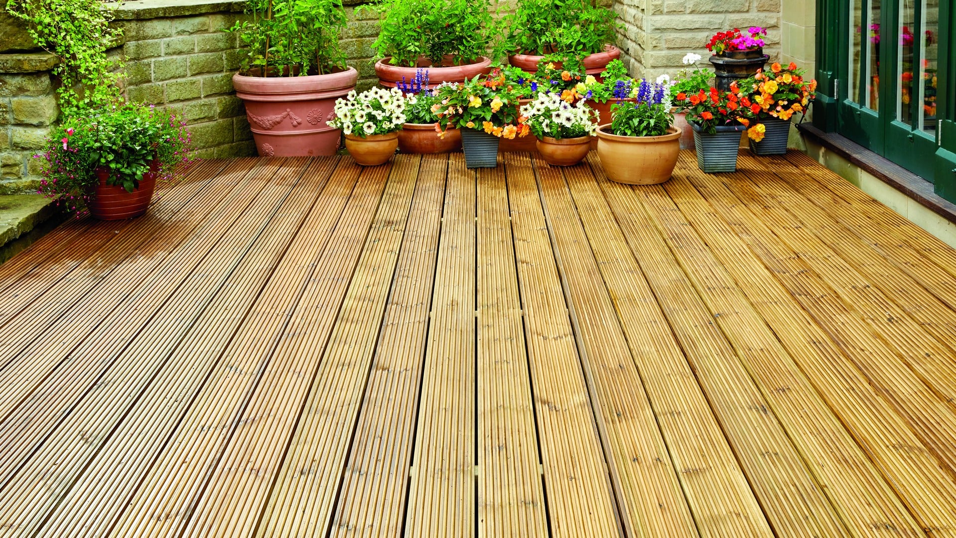 Decking & Timber Cleaning