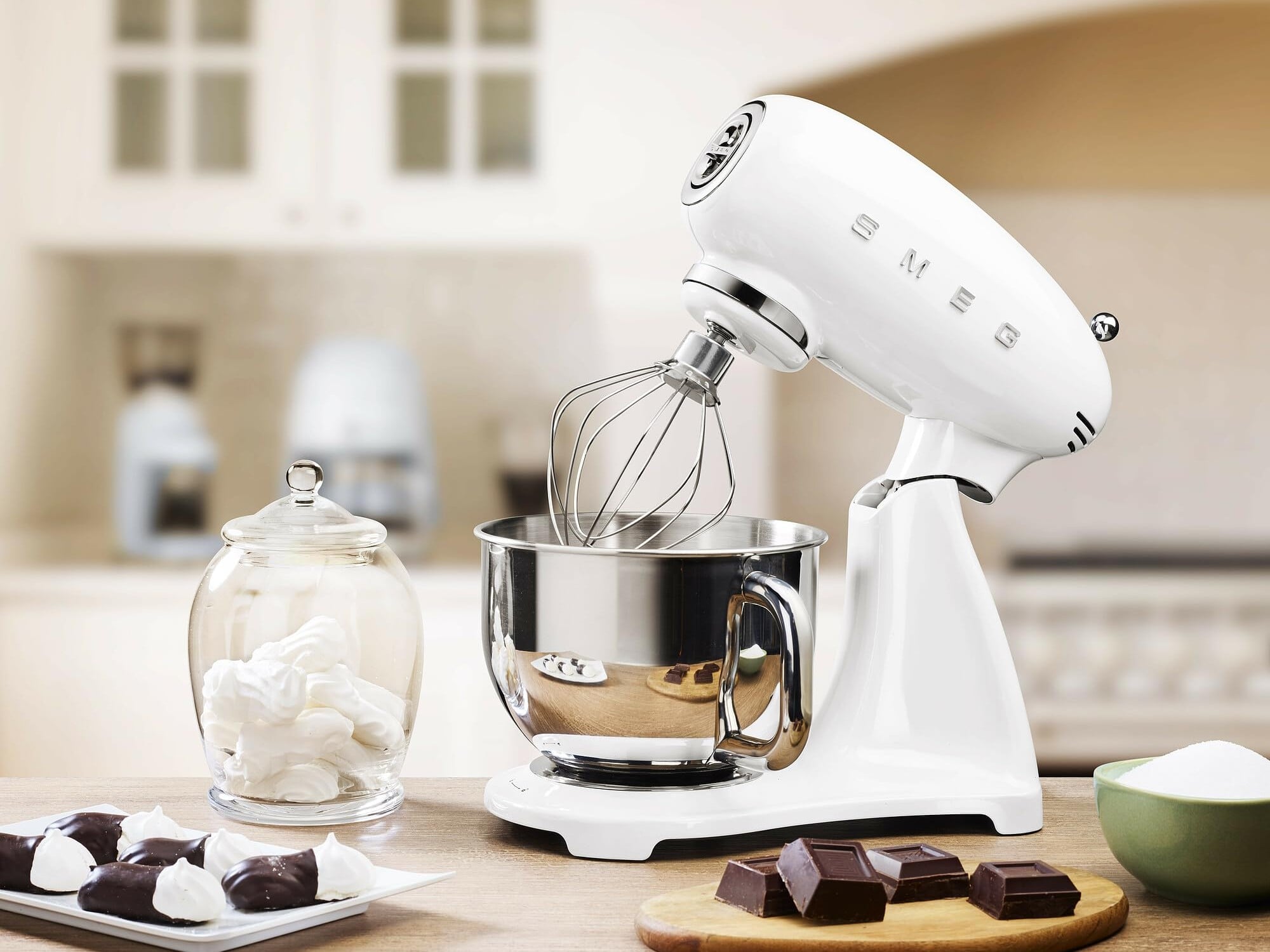 Retro Stand Mixer