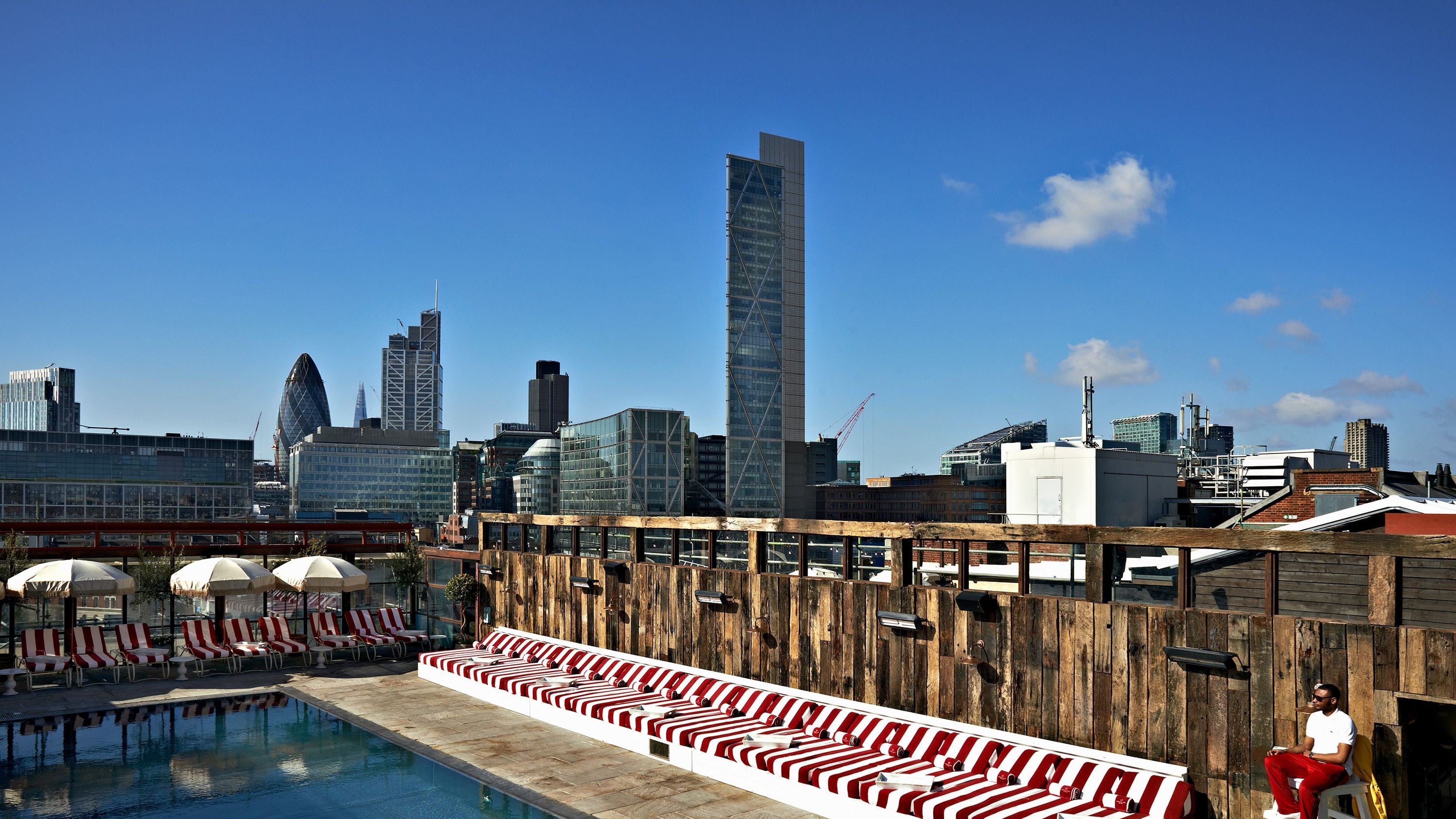 London rooftop skyline