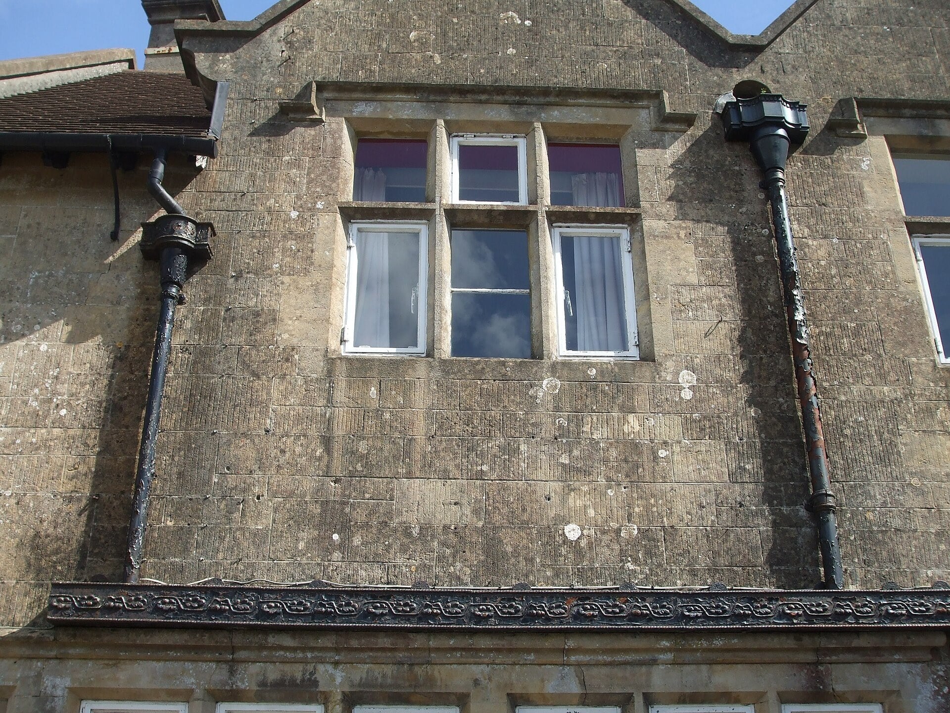Gutter Replacement – example work on a UK property, photo 4