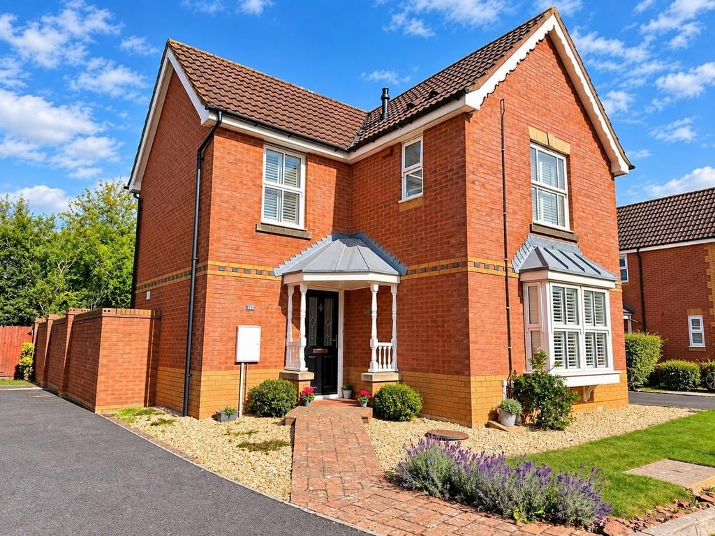 Detached house for sale