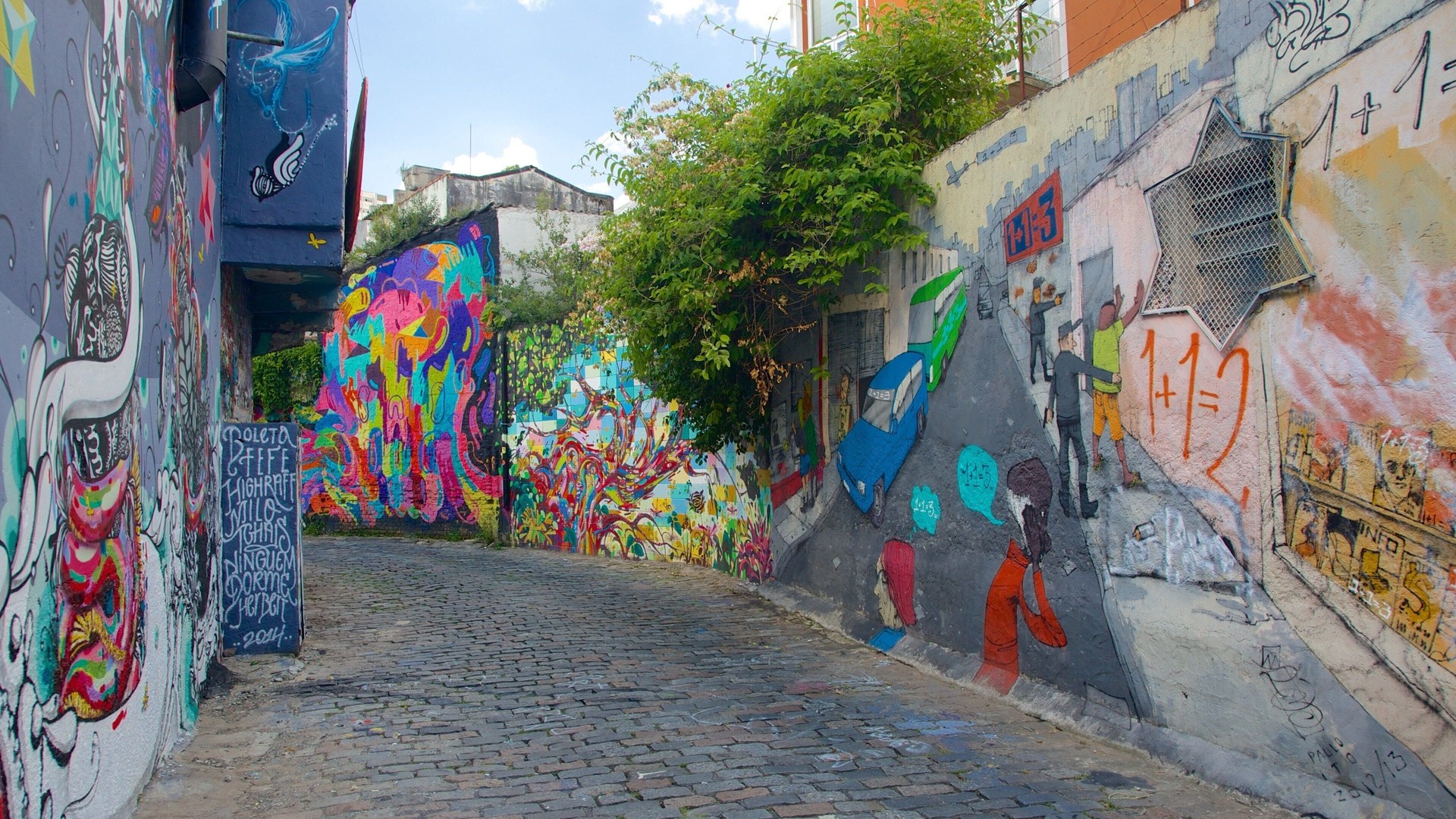 Vila Madalena e Jardins: arte urbana, cafés e boa mesa