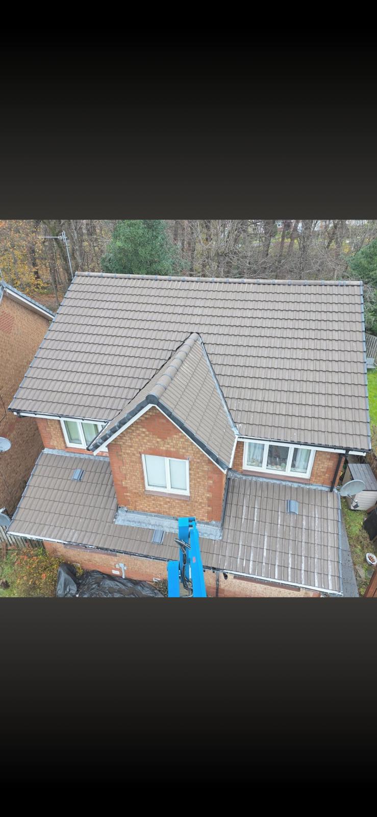 Roof after cleaning - aerial view