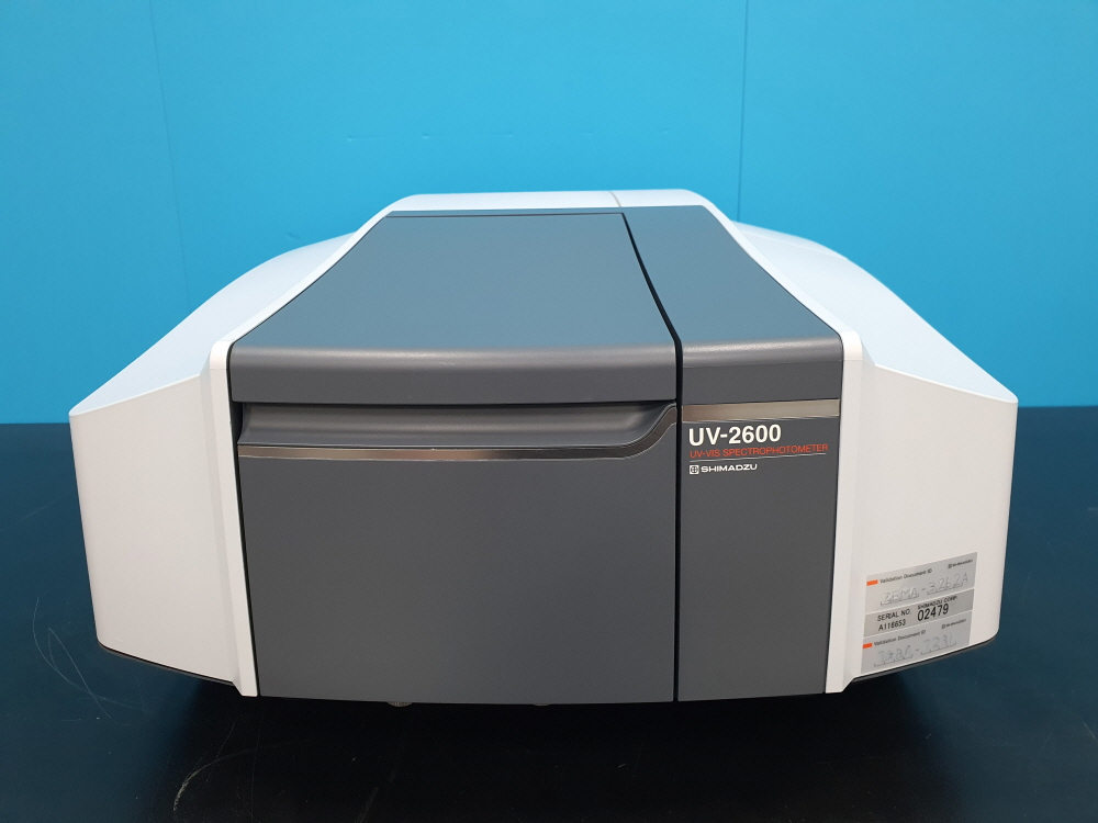 Shimadzu UV-2600i UV-Vis Spectrophotometer