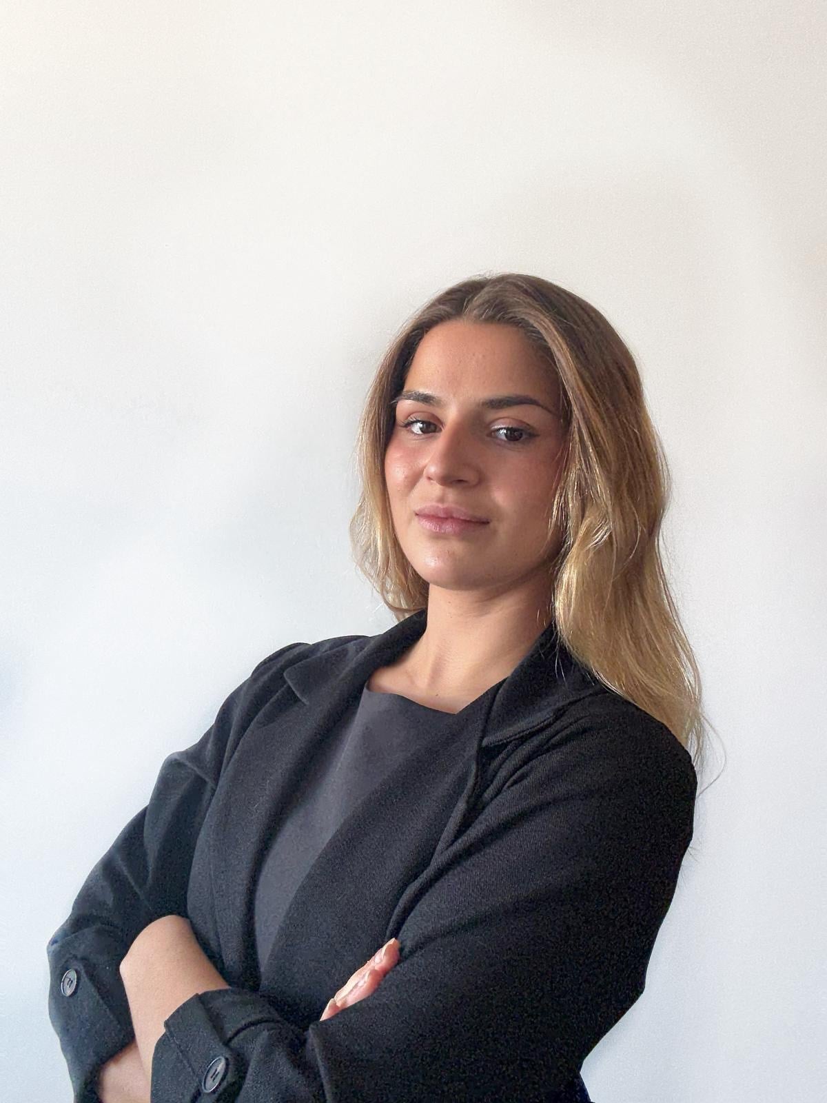 ROSA MARÍA DÍAZ PÉREZ - Asesora Legal