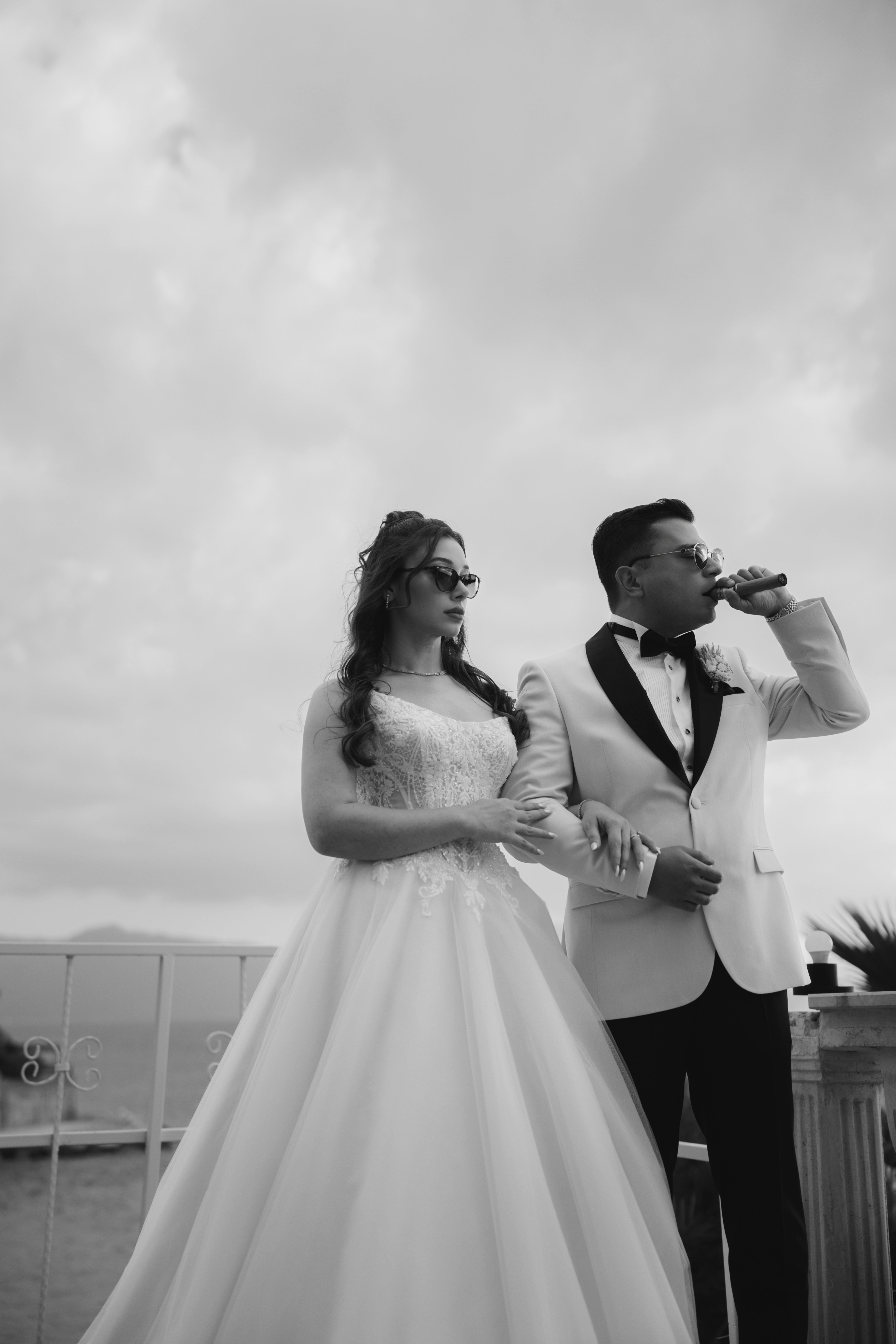 Palmiyeler arasında gelin damat