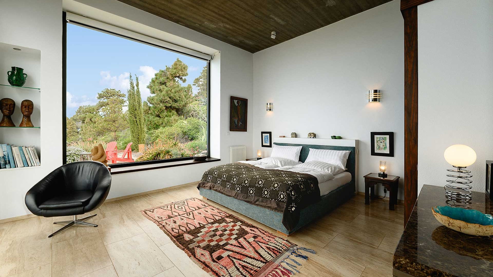 Kitchen with modern appliances